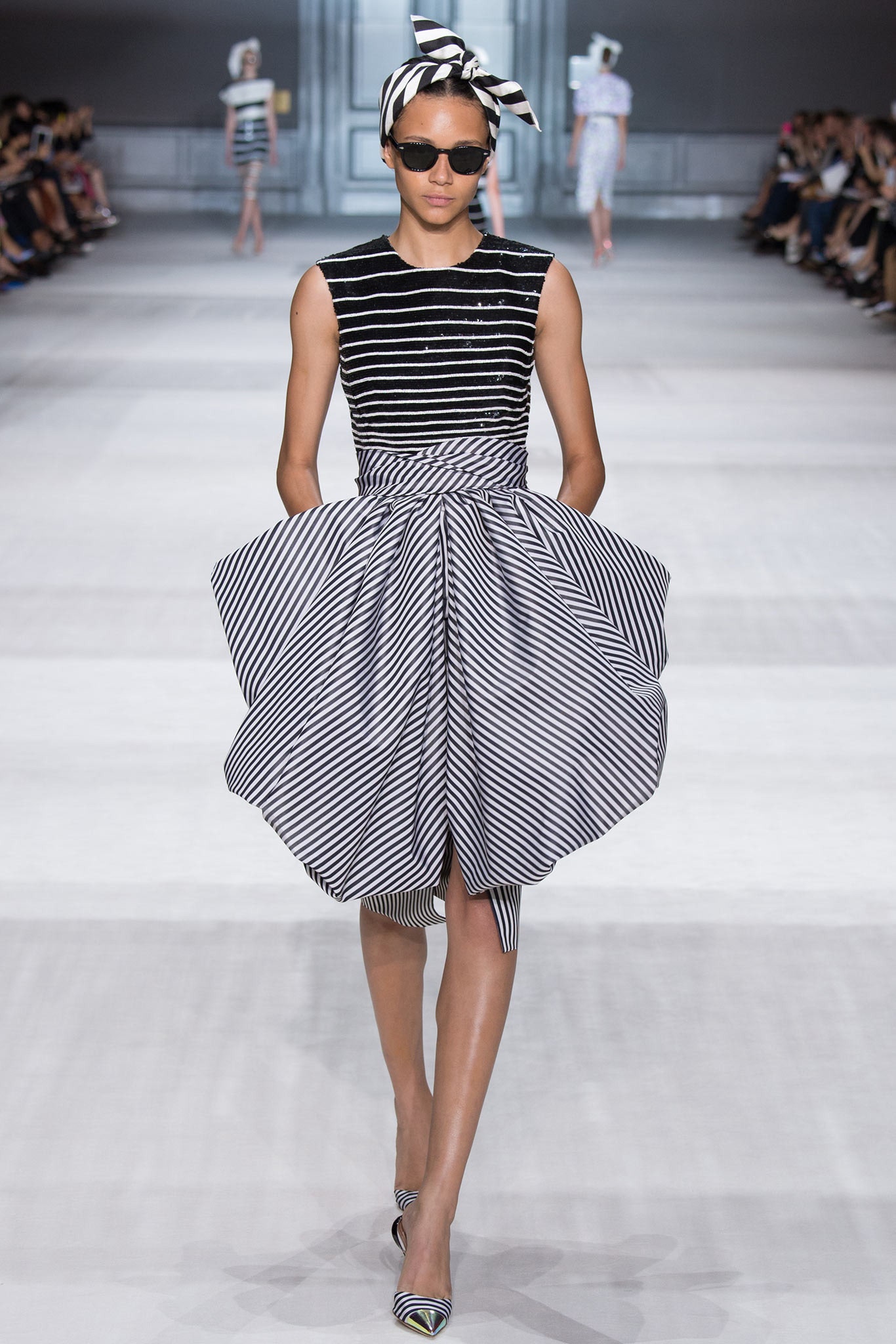 Giambattista Valli F/W 14 Couture Look 8