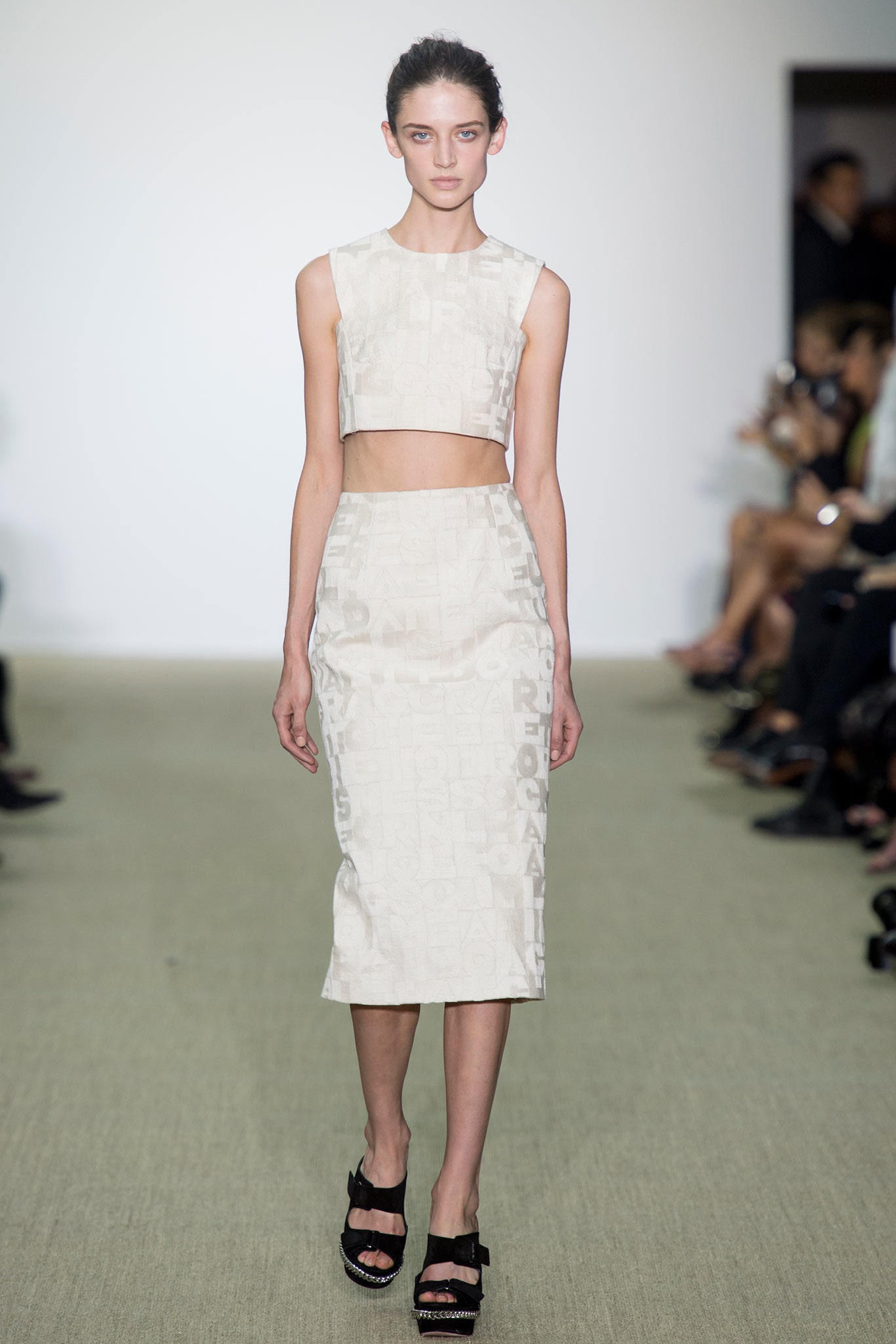 Giambattista Valli S/S 14 Look 13