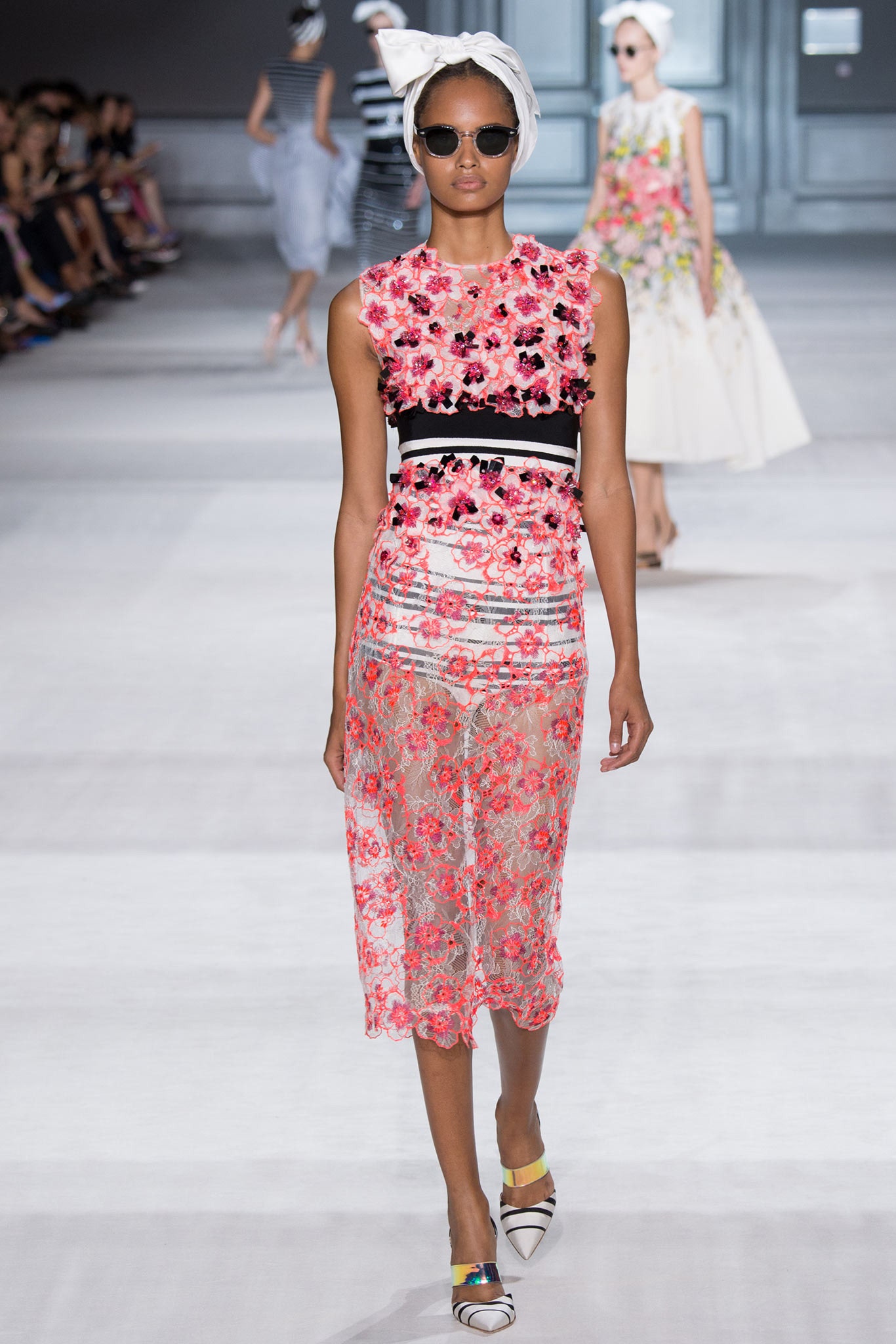 Giambattista Valli F/W 14 Couture Look 10