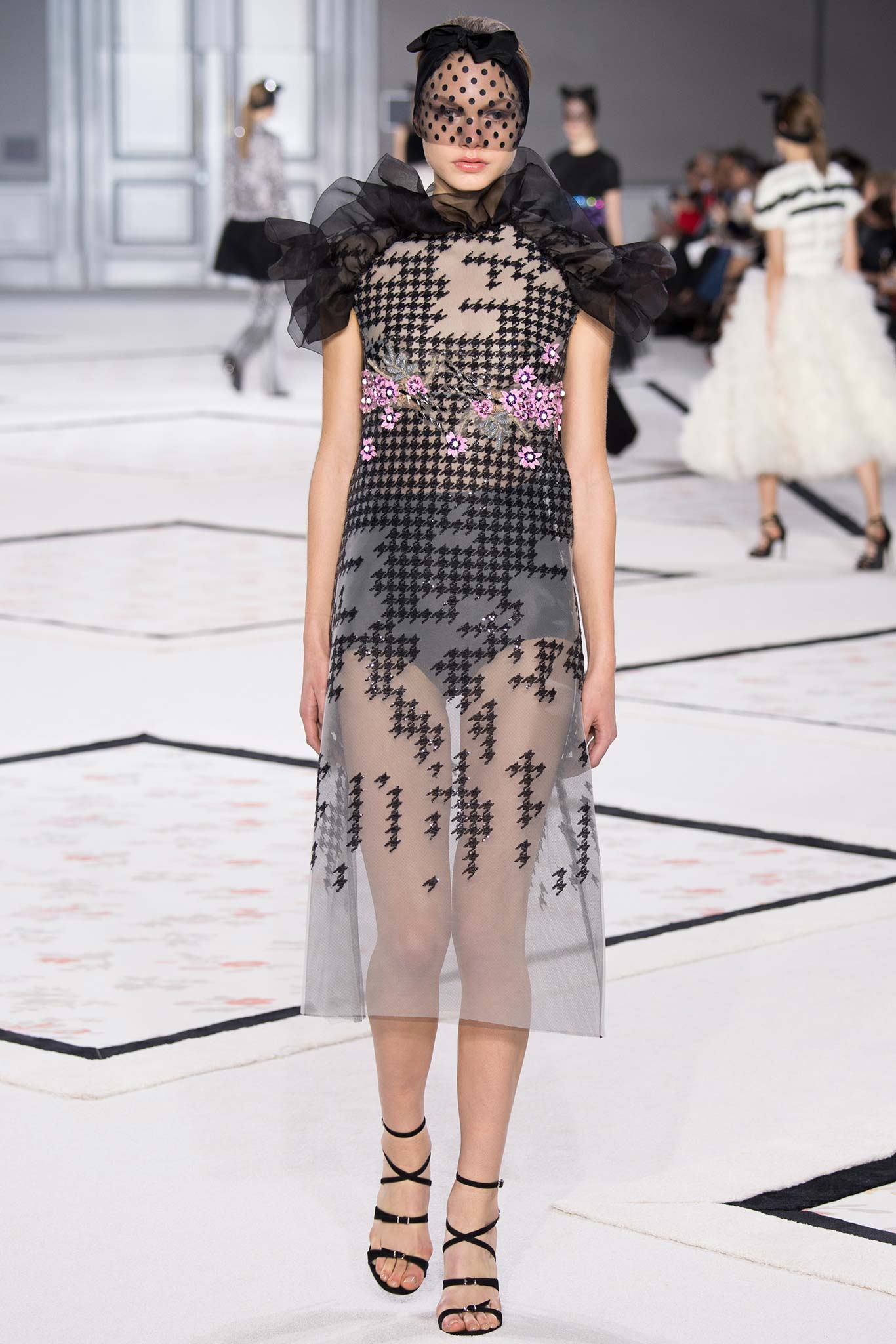 Giambattista Valli S/S 15 Couture Look 10