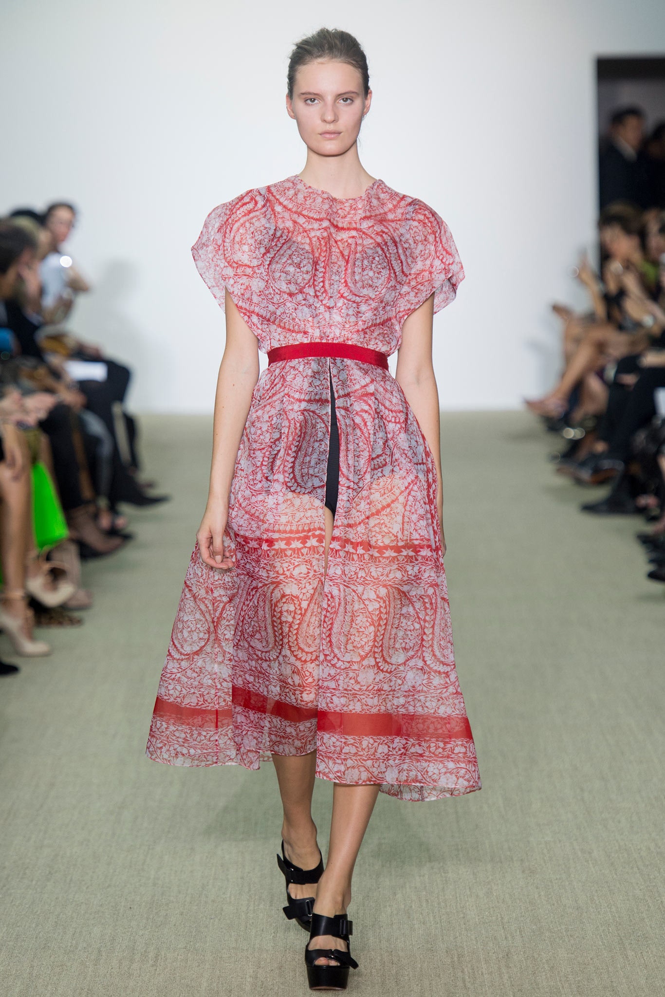 Giambattista Valli S/S 14 Look 20