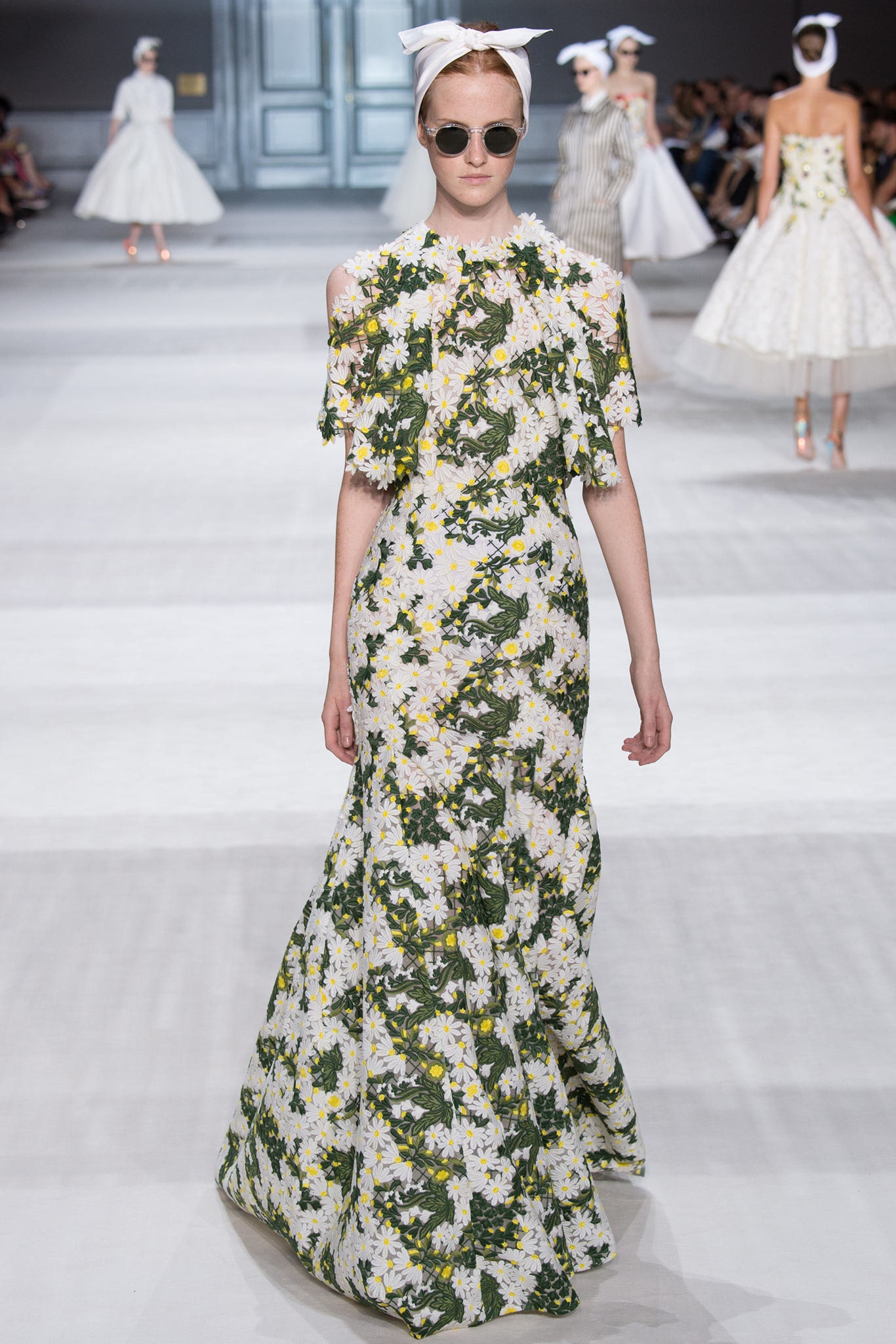 Giambattista Valli F/W 14 Couture Look 18