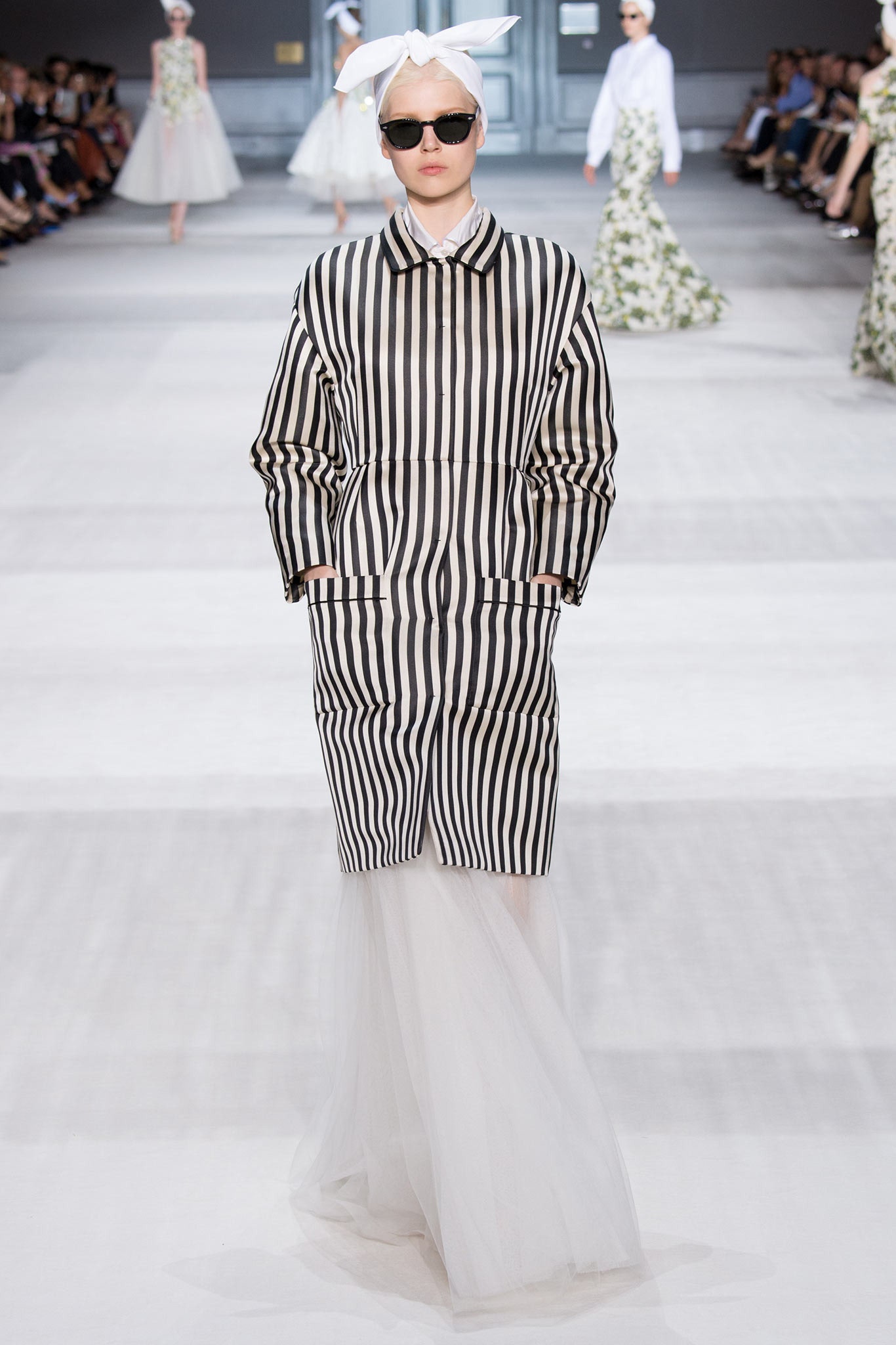 Giambattista Valli F/W 14 Couture Look 19