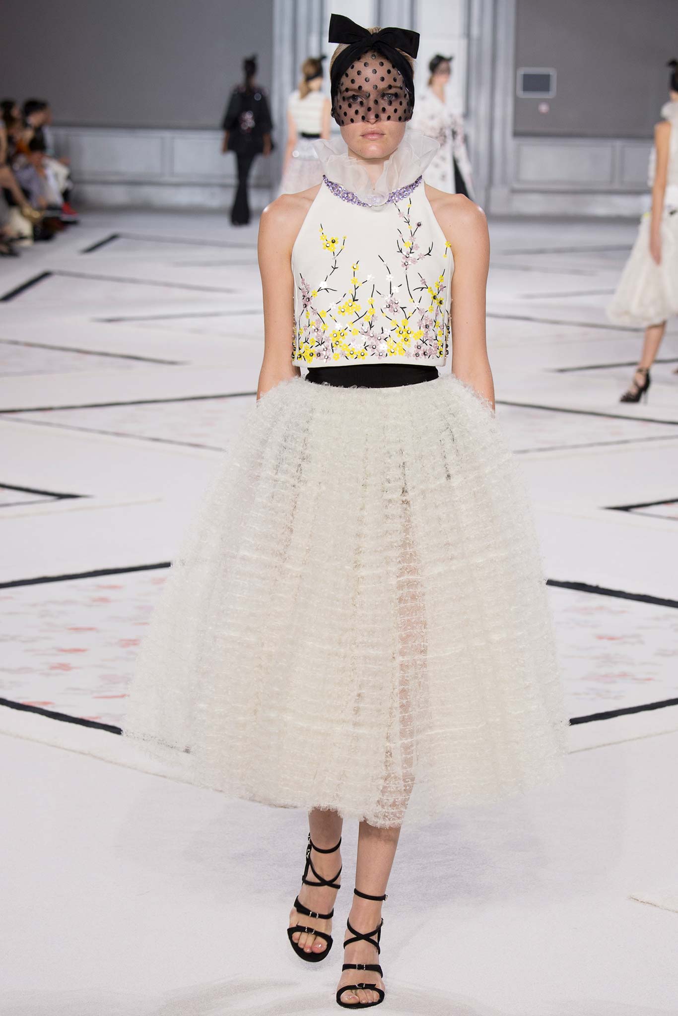 Giambattista Valli S/S 15 Couture Look 21