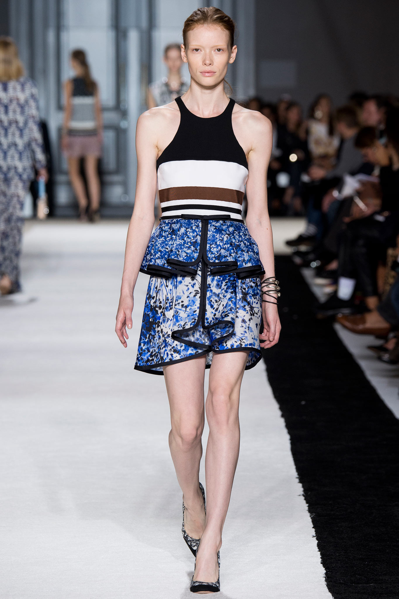 Giambattista Valli S/S 15 Look 30