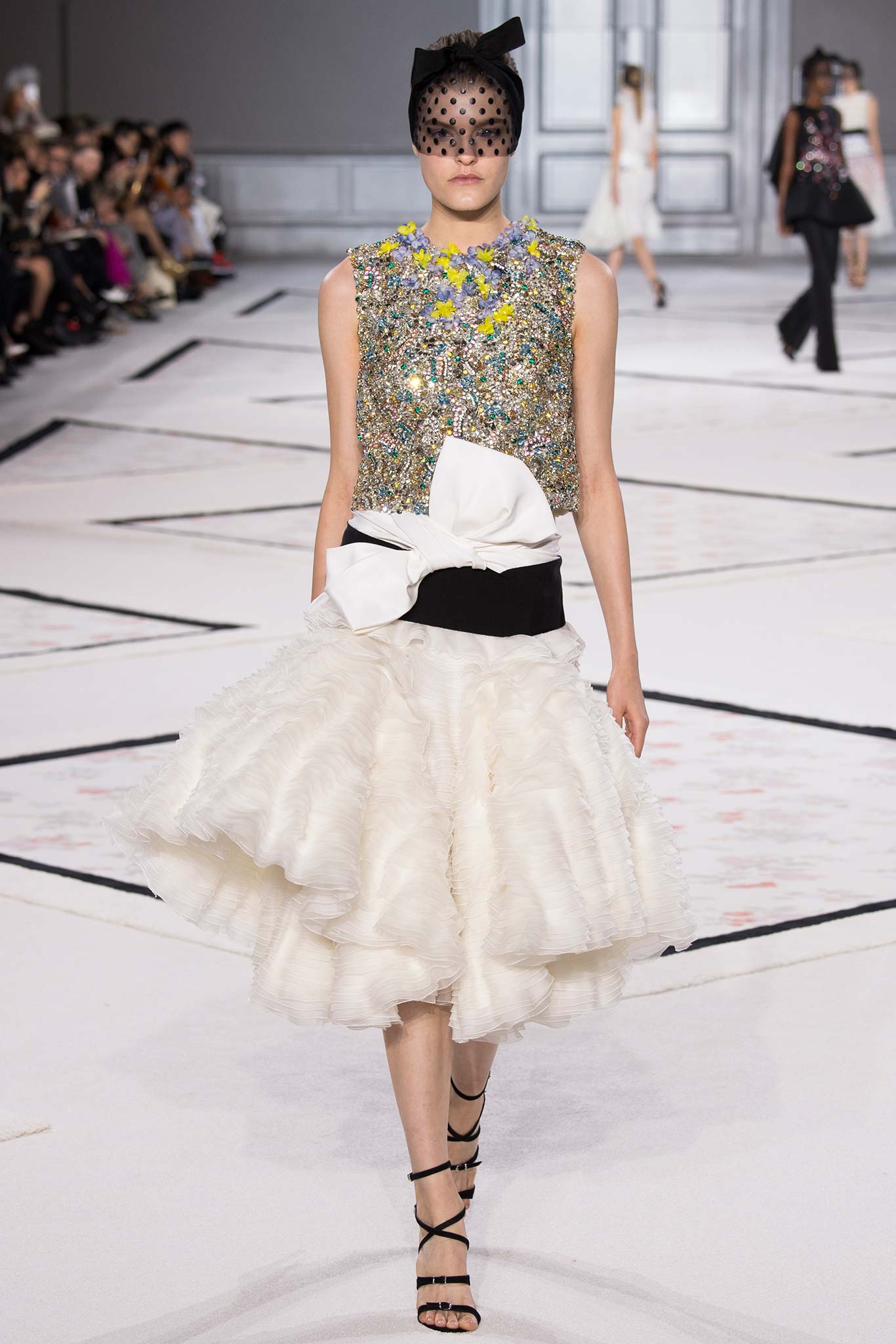 Giambattista Valli S/S 15 Couture Look 22