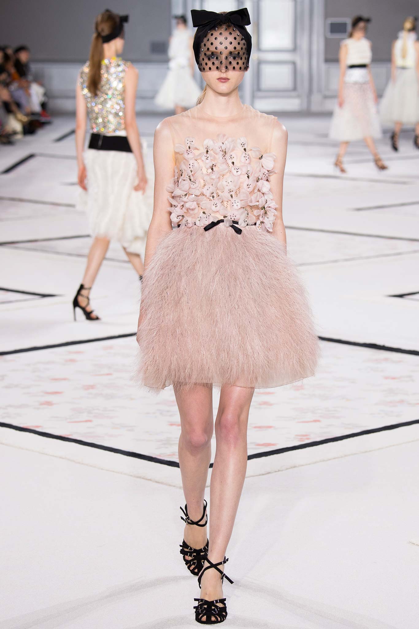 Giambattista Valli S/S 15 Couture Look 23