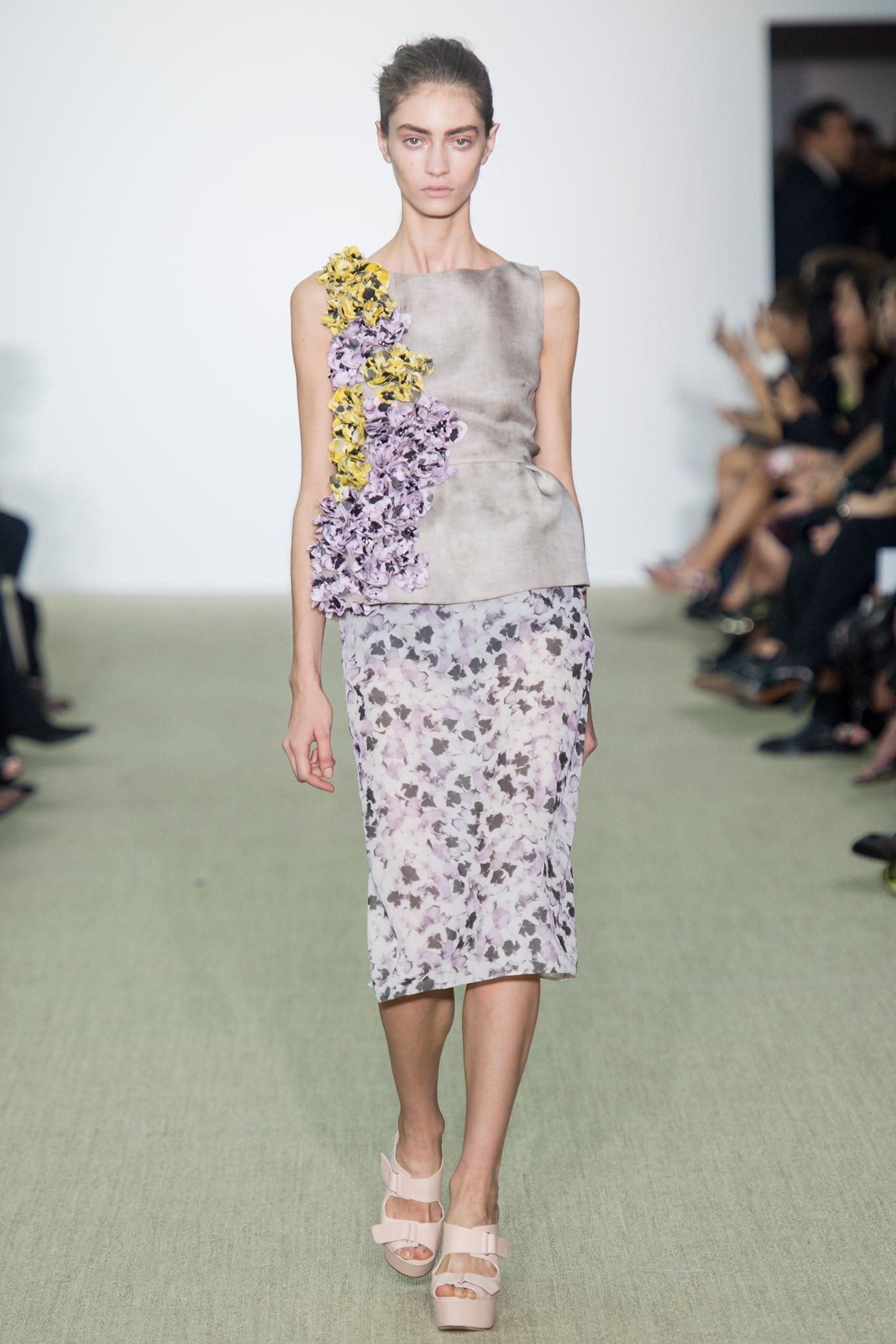 Giambattista Valli S/S 14 Look 36