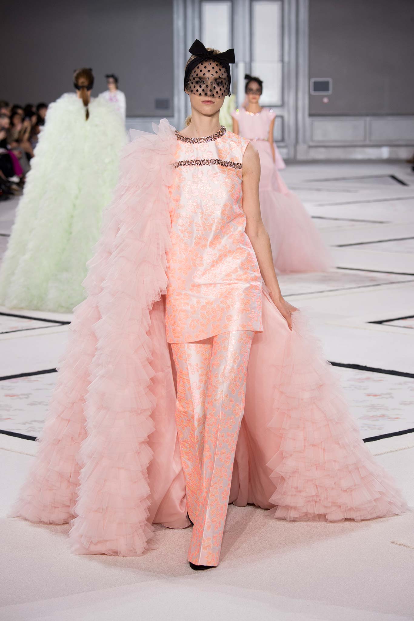 Giambattista Valli S/S 15 Couture Look 43