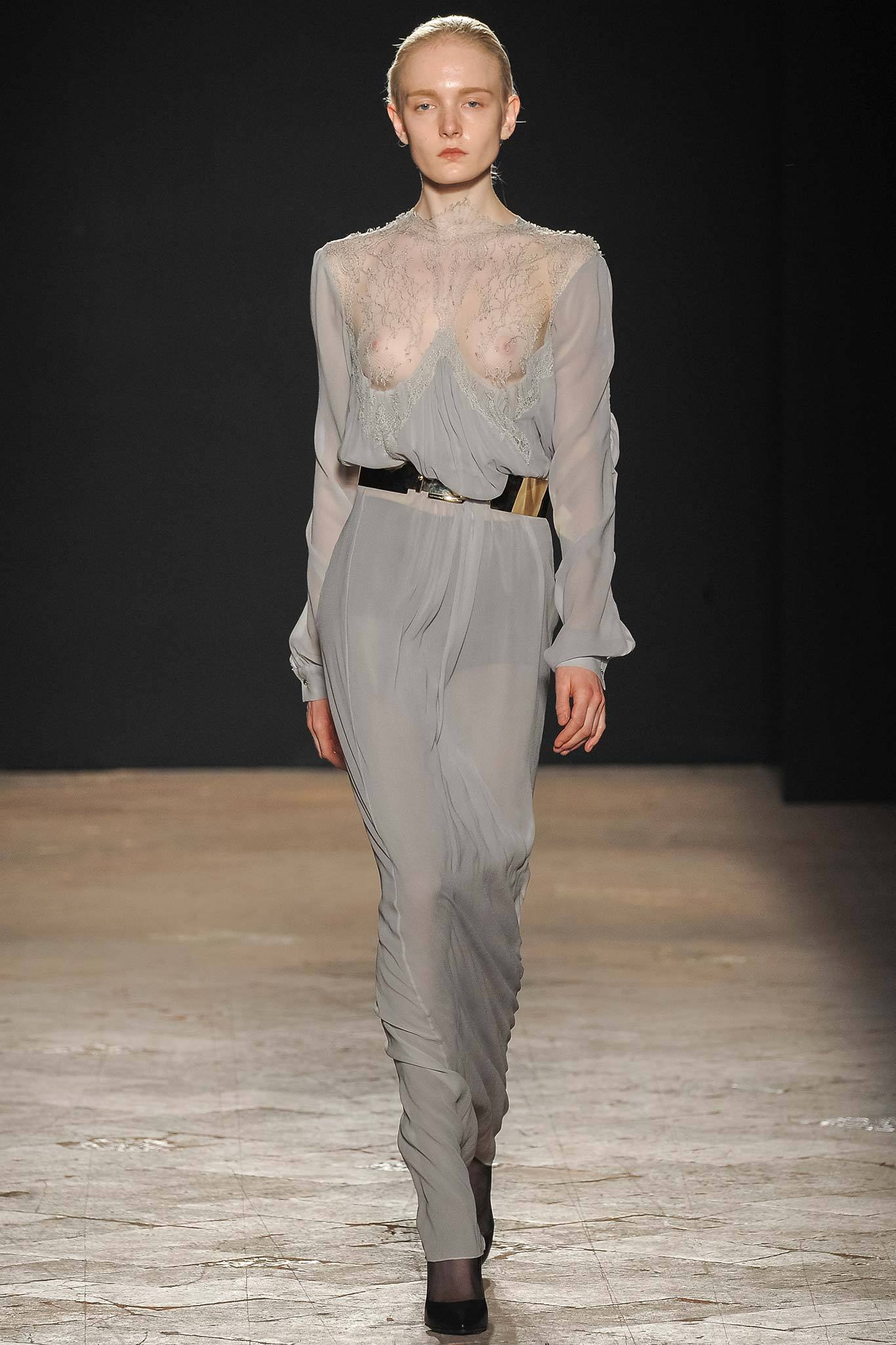Francesco Scognamiglio F/W 14 Look 21