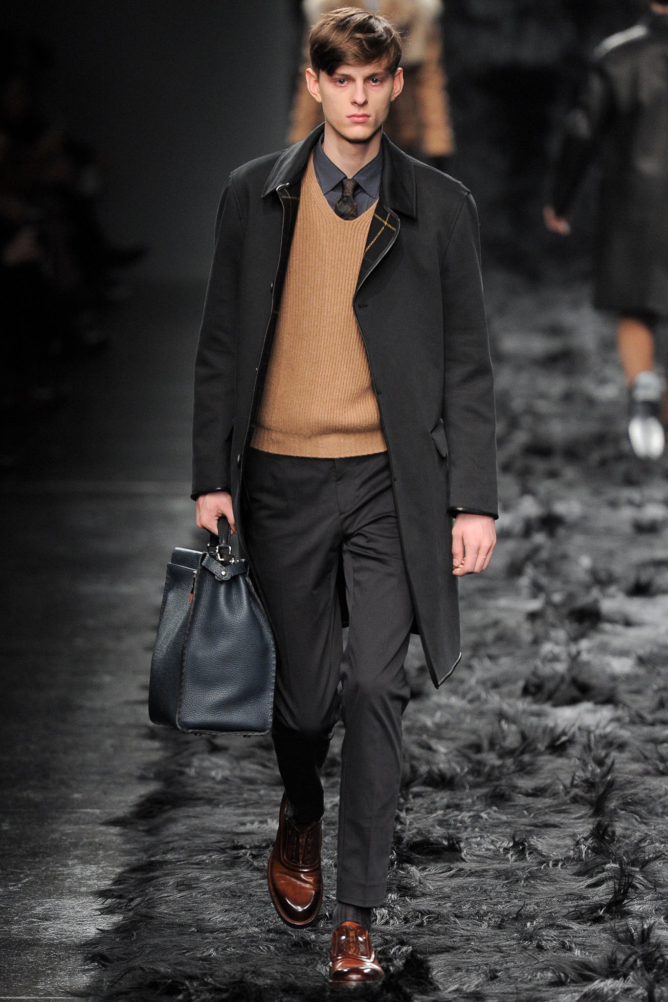 Fendi F/W 14 Menswear Look 17