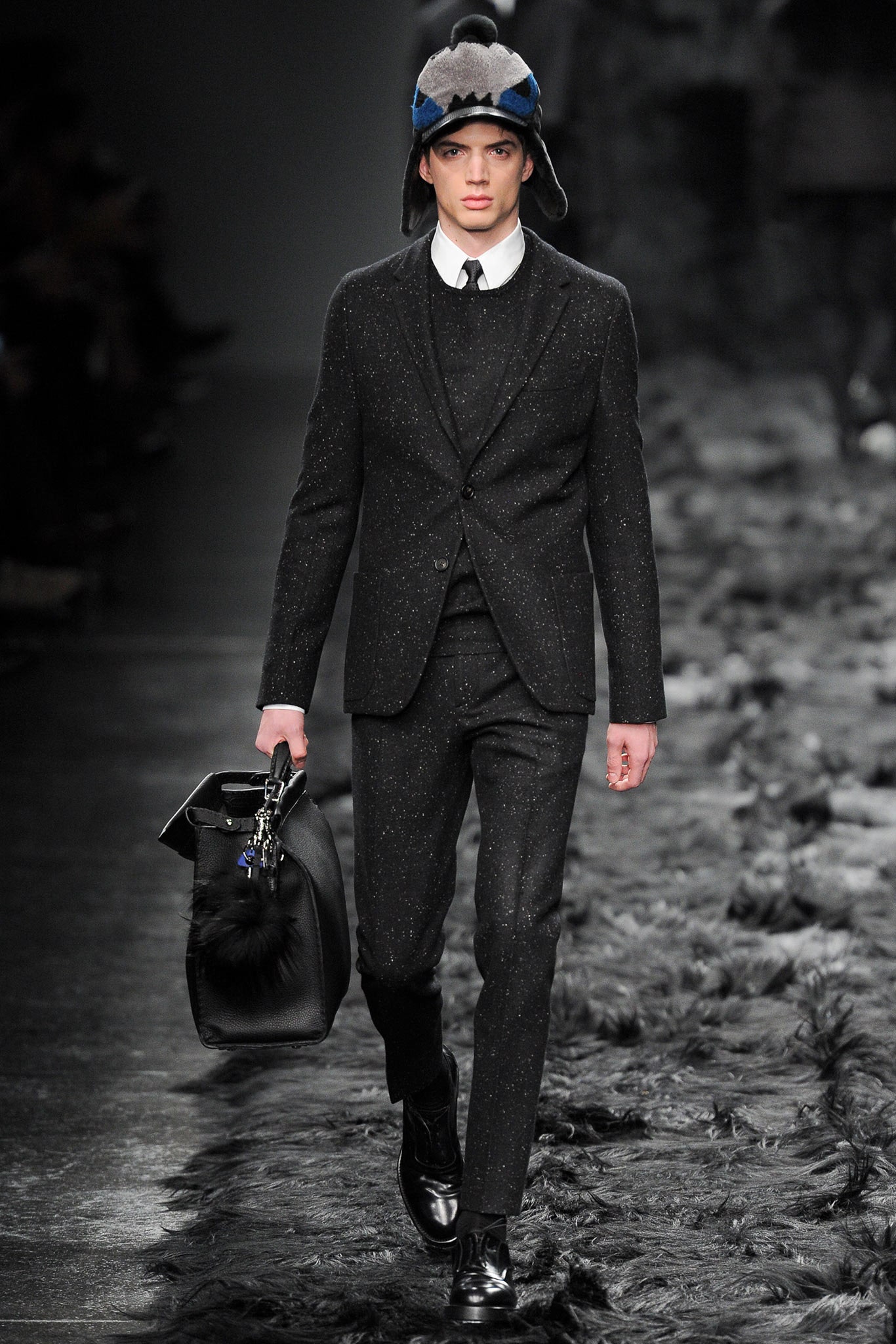 Fendi F/W 14 Menswear Look 35