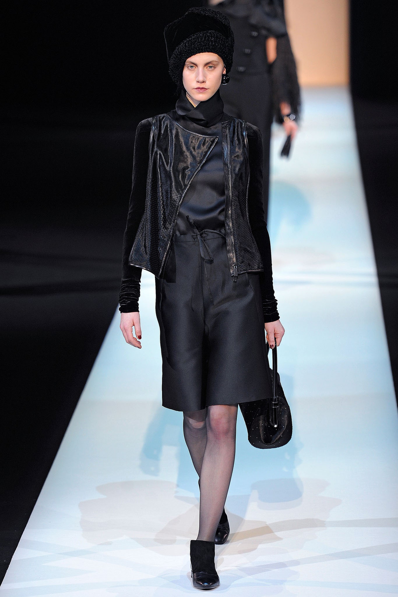Giorgio Armani F/W 13 Look 32