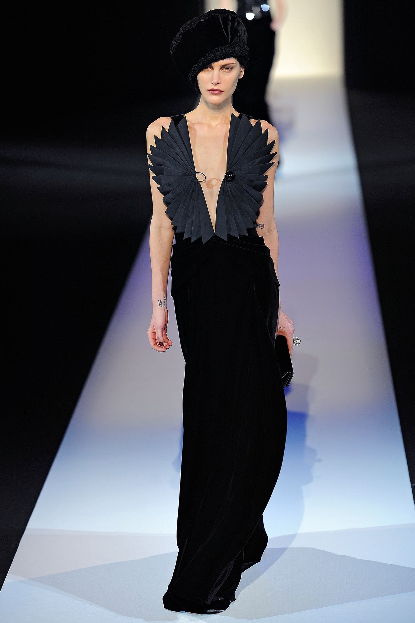 Giorgio Armani F/W 13 Look 51
