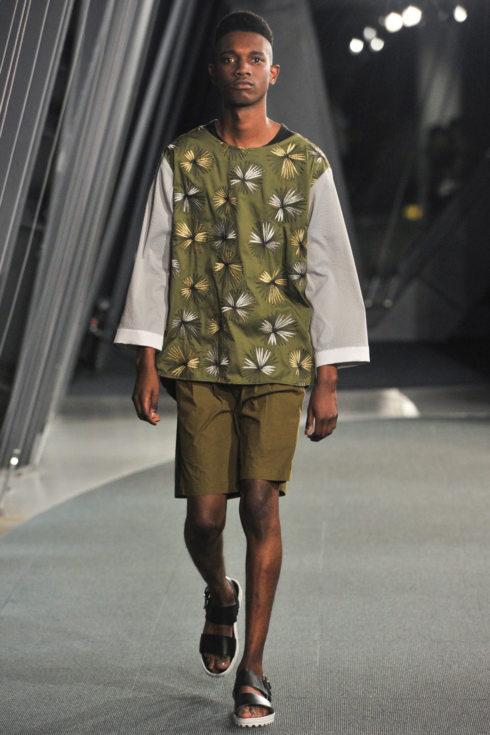 Factotum Tokyo S/S 16 Look 2