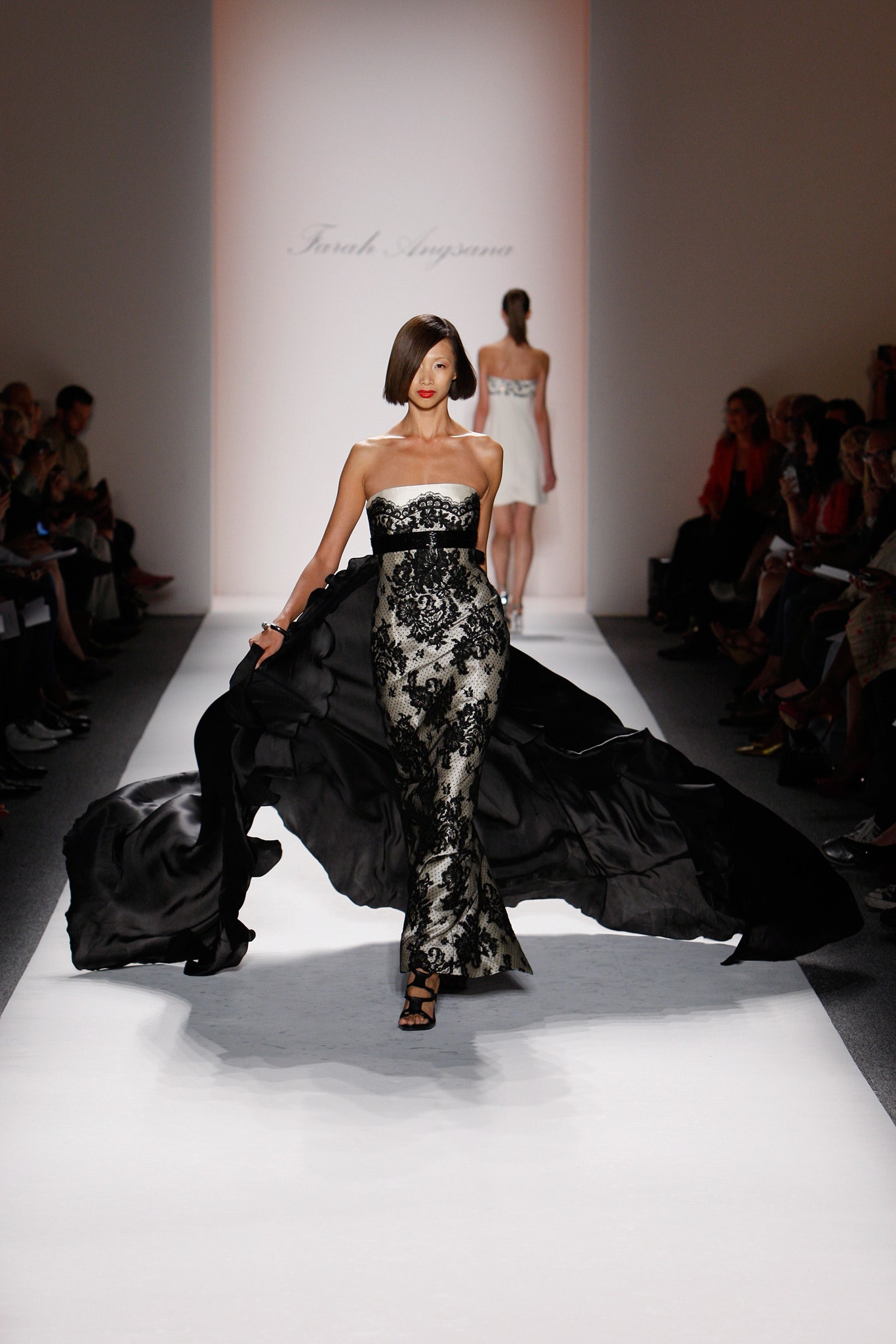 Farah Angsana S/S 13 Look 10