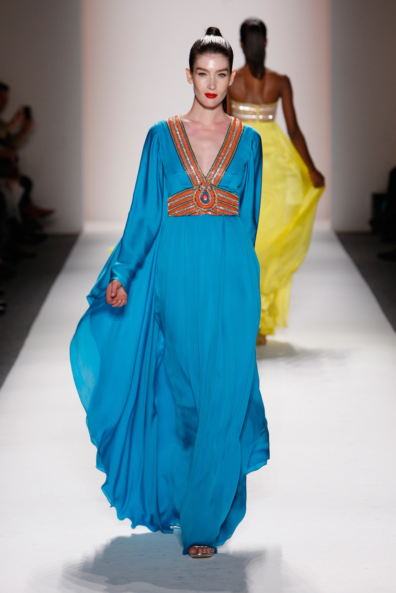 Farah Angsana S/S 13 Look 25