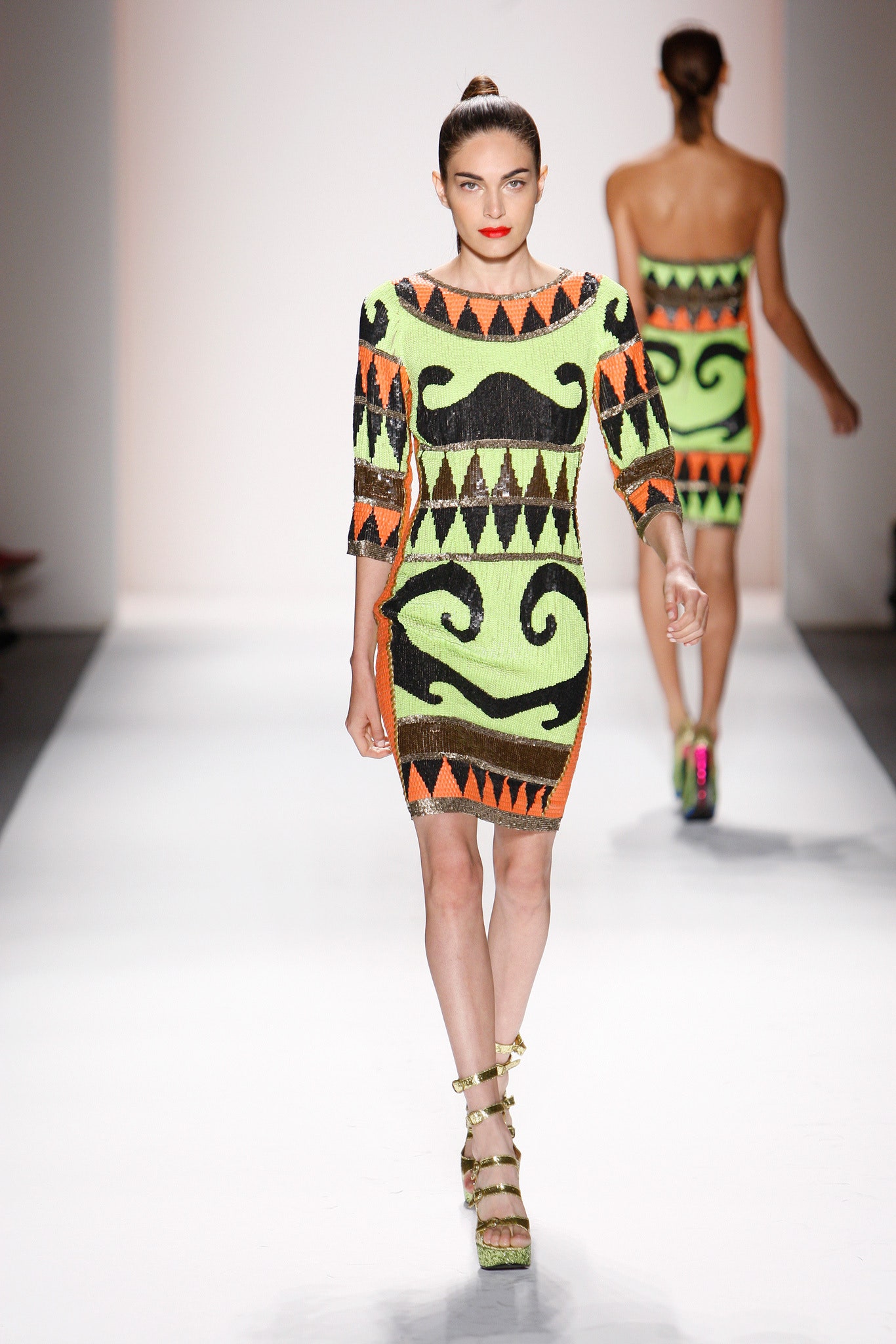 Farah Angsana S/S 13 Look 31