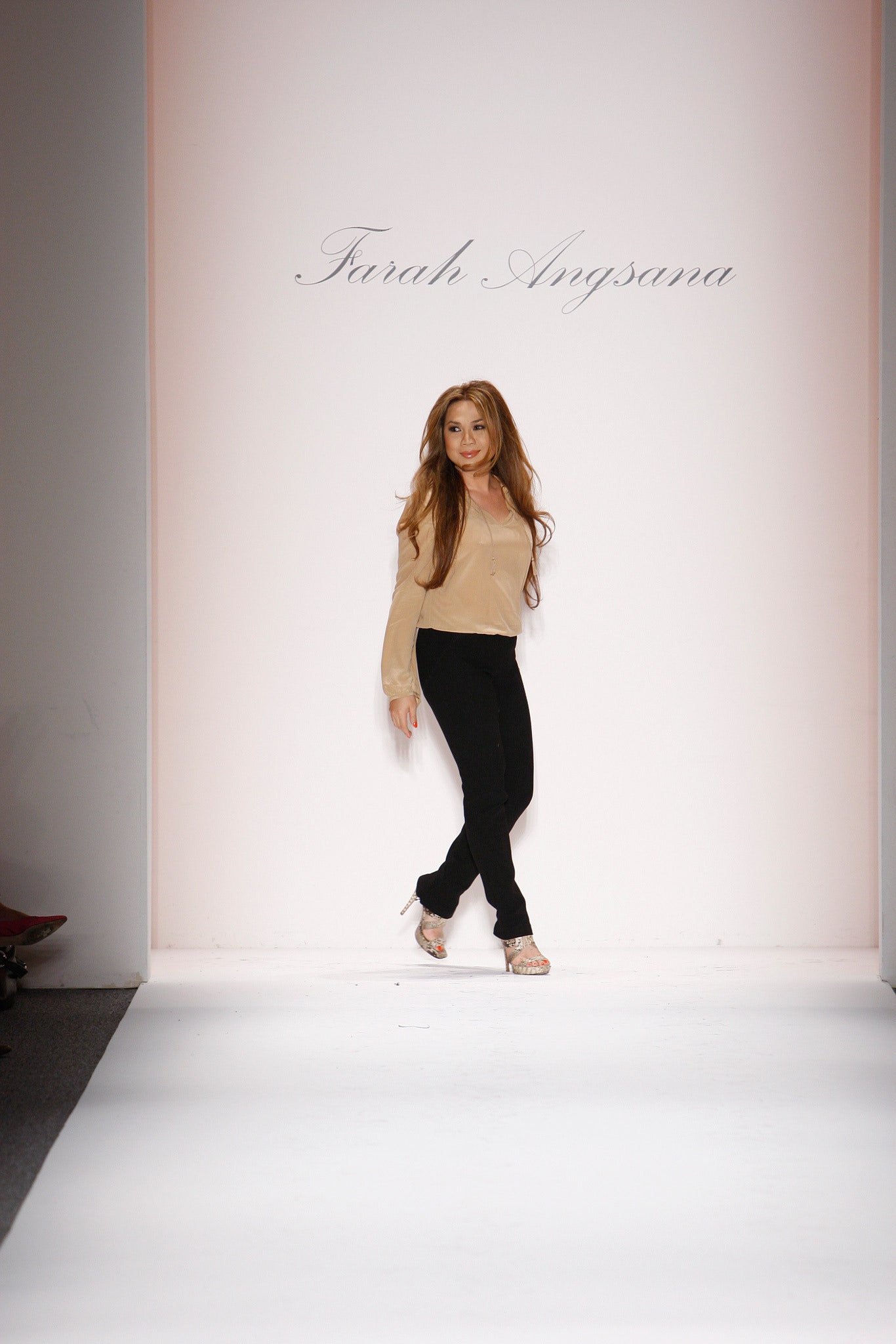 Farah Angsana S/S 13 Look 35