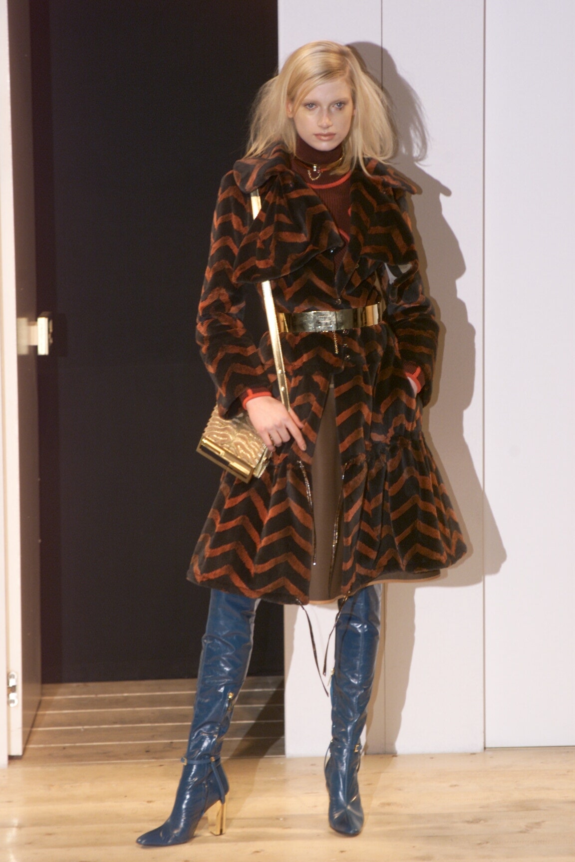 Fendi F/W 00 Look 6