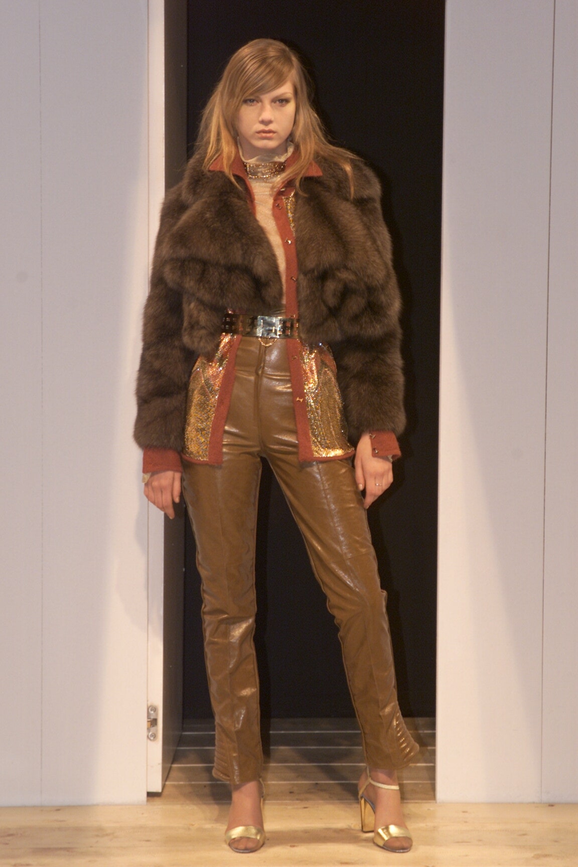 Fendi F/W 00 Look 8
