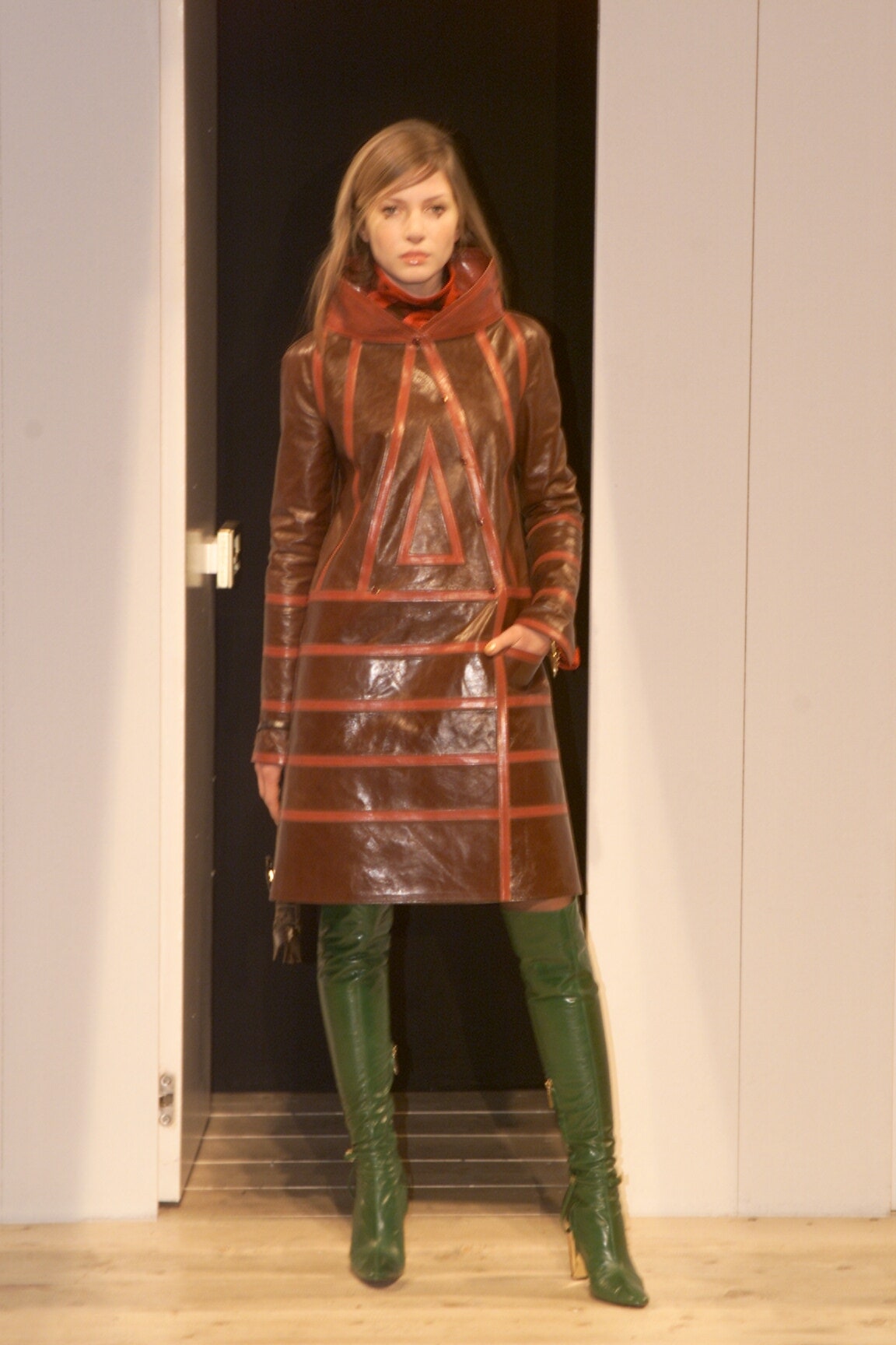 Fendi F/W 00 Look 21