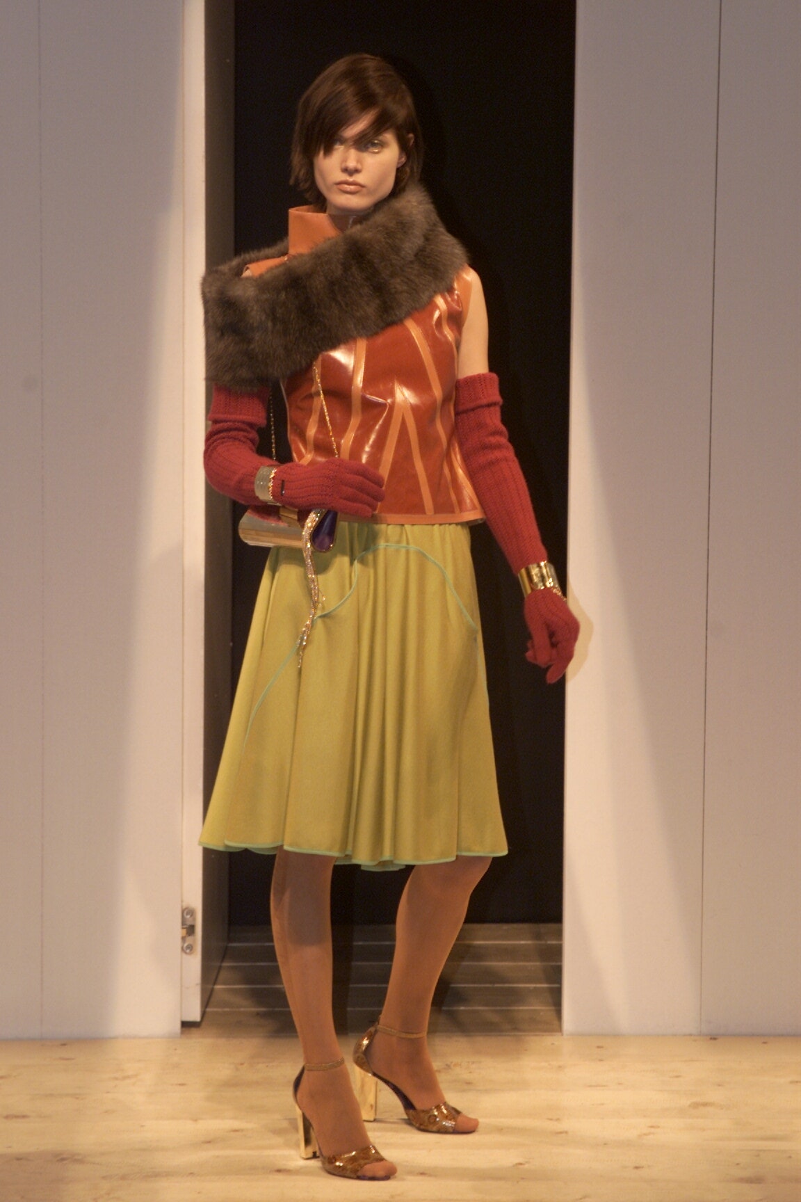 Fendi F/W 00 Look 26