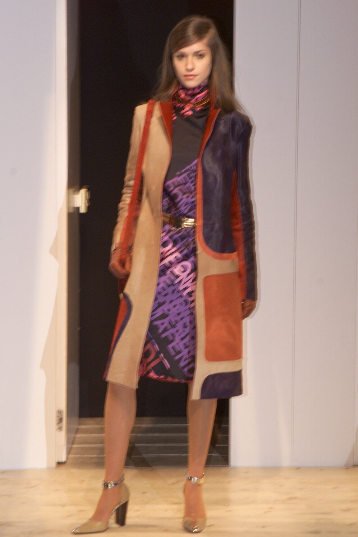 Fendi F/W 00 Look 33