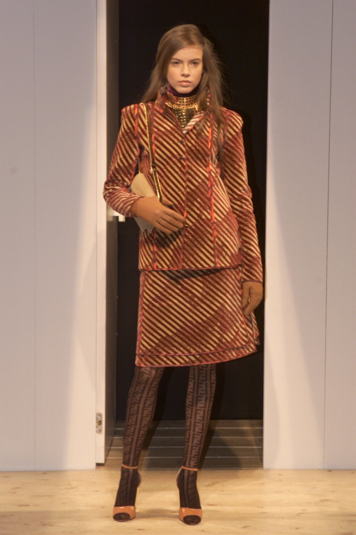 Fendi F/W 00 Look 60