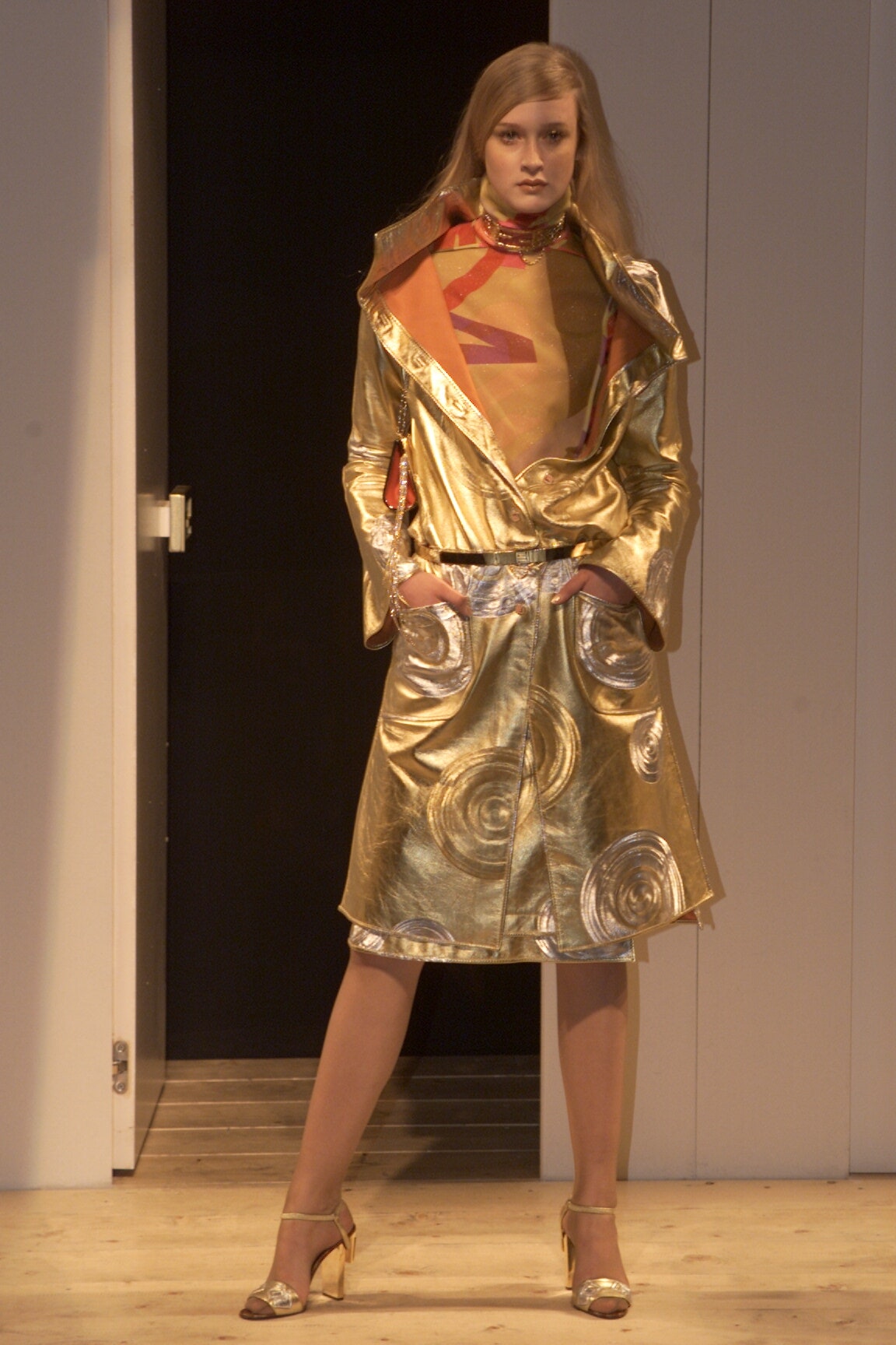 Fendi F/W 00 Look 64
