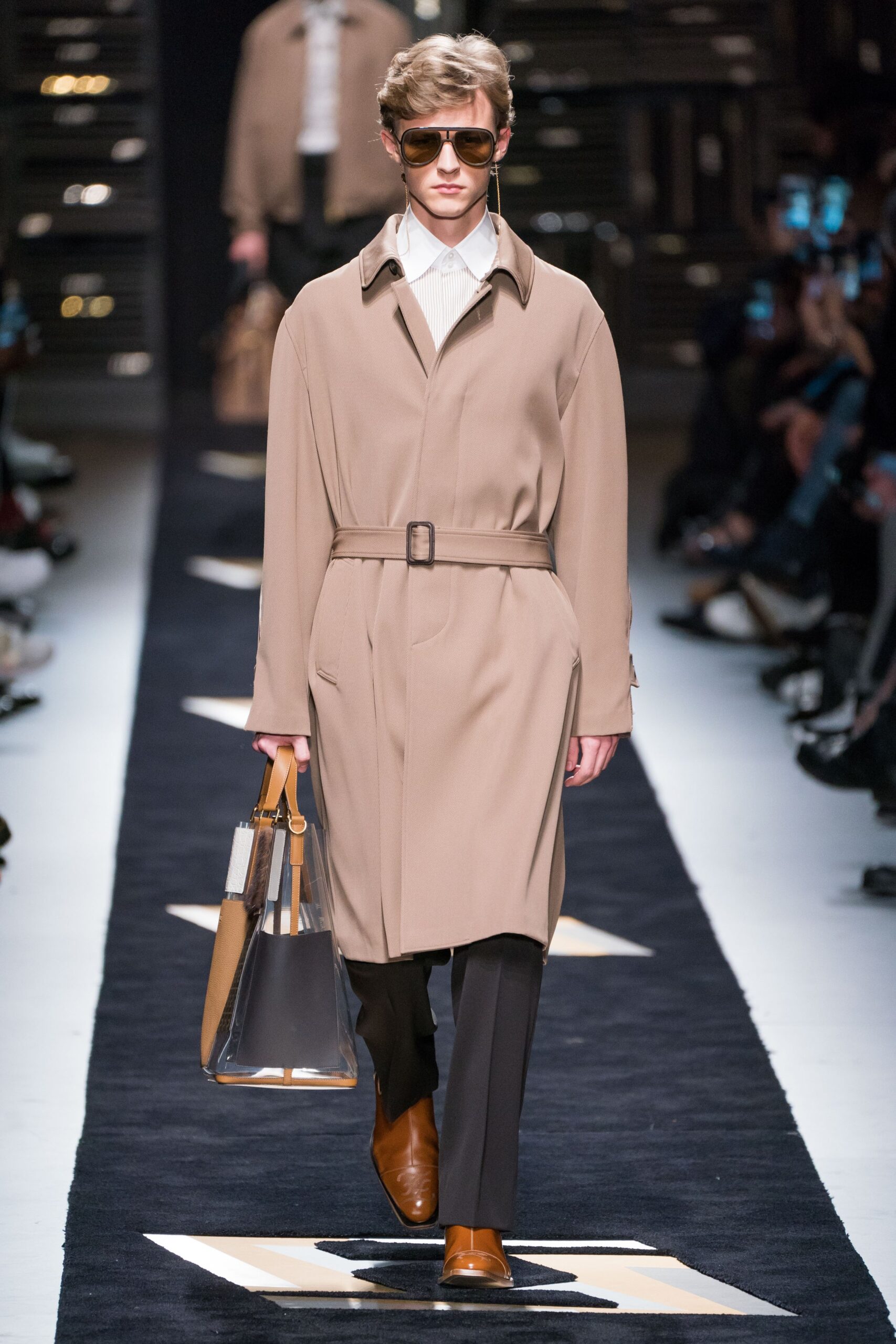 Fendi F/W 19 Menswear Look 3