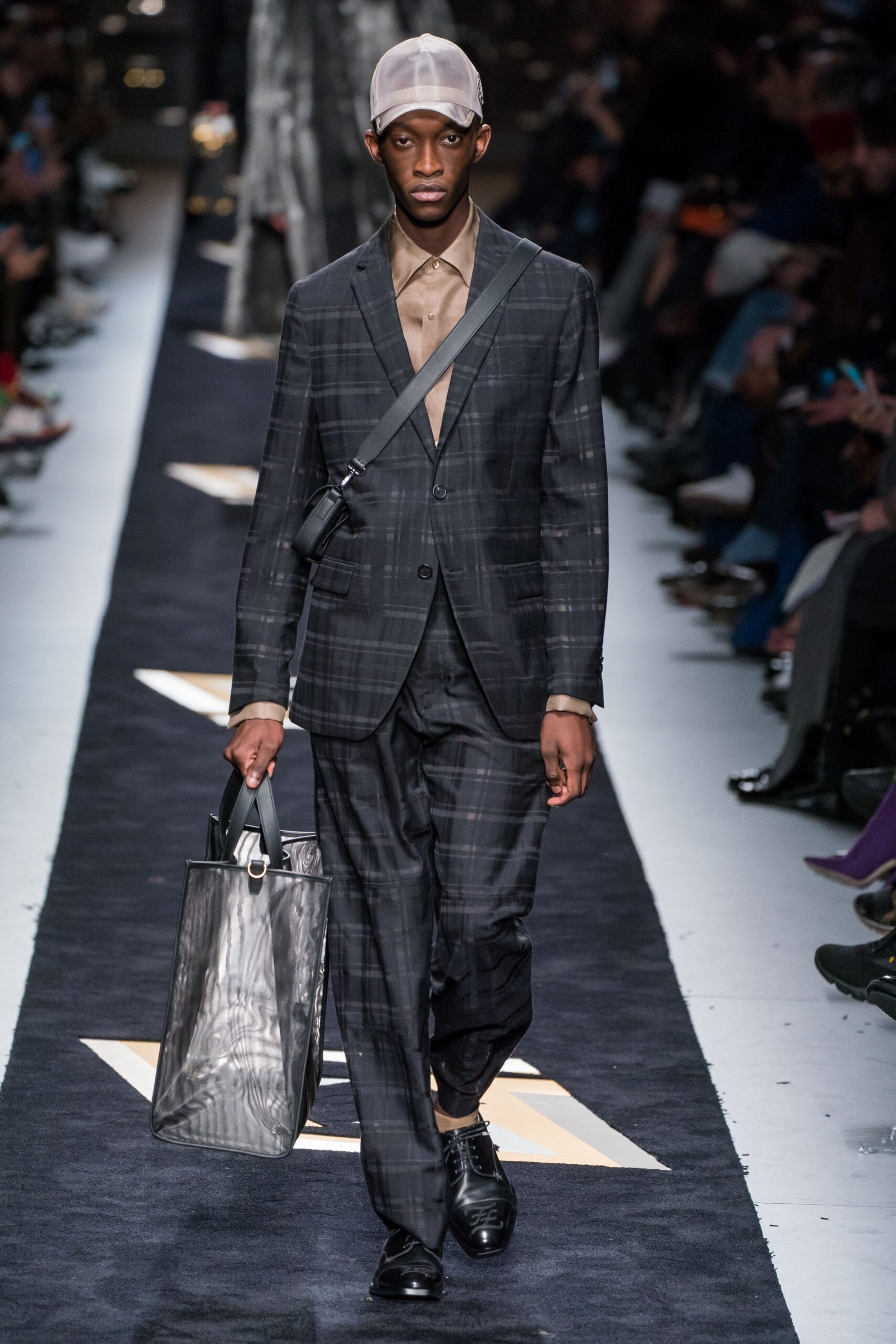 Fendi F/W 19 Menswear Look 57