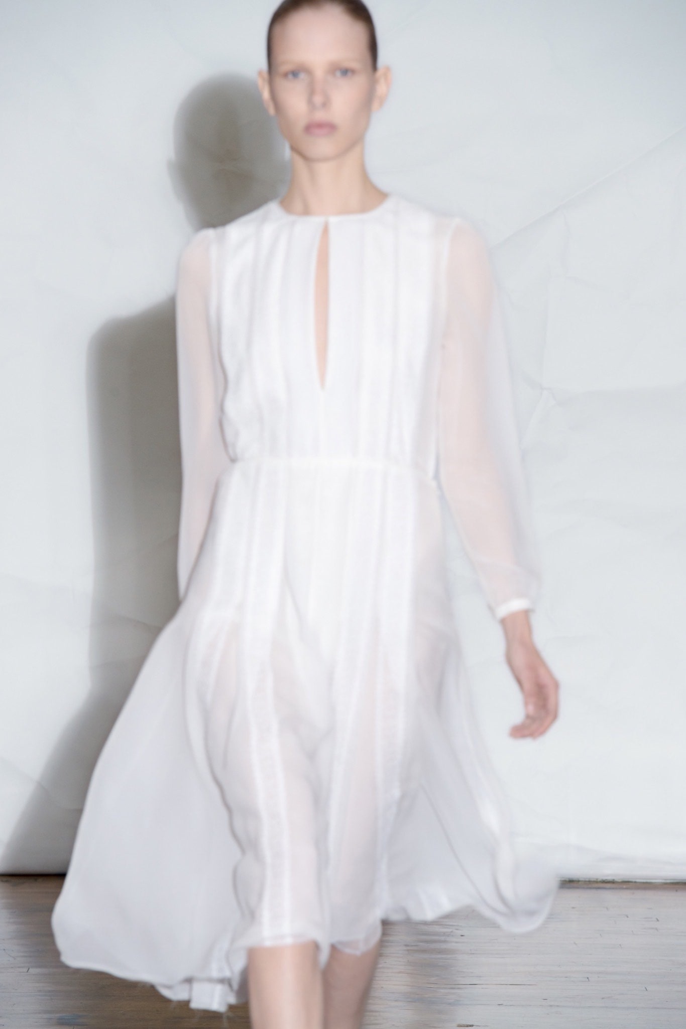 Gabriela Hearst Resort 16 Look 6