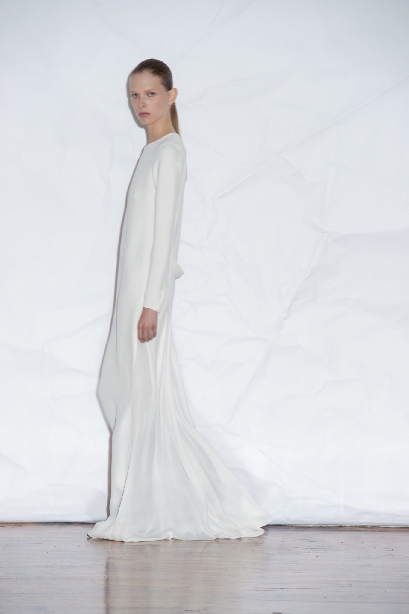 Gabriela Hearst Resort 16 Look 8