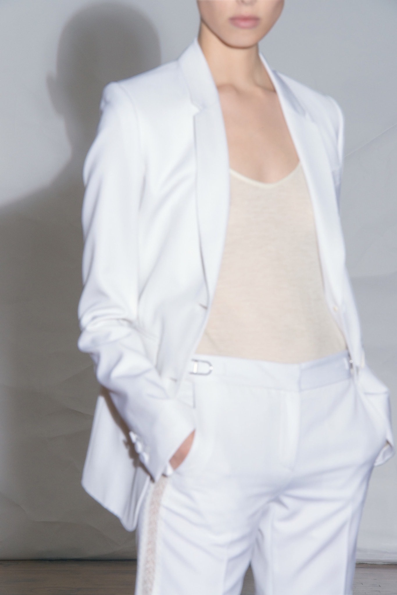 Gabriela Hearst Resort 16 Look 9