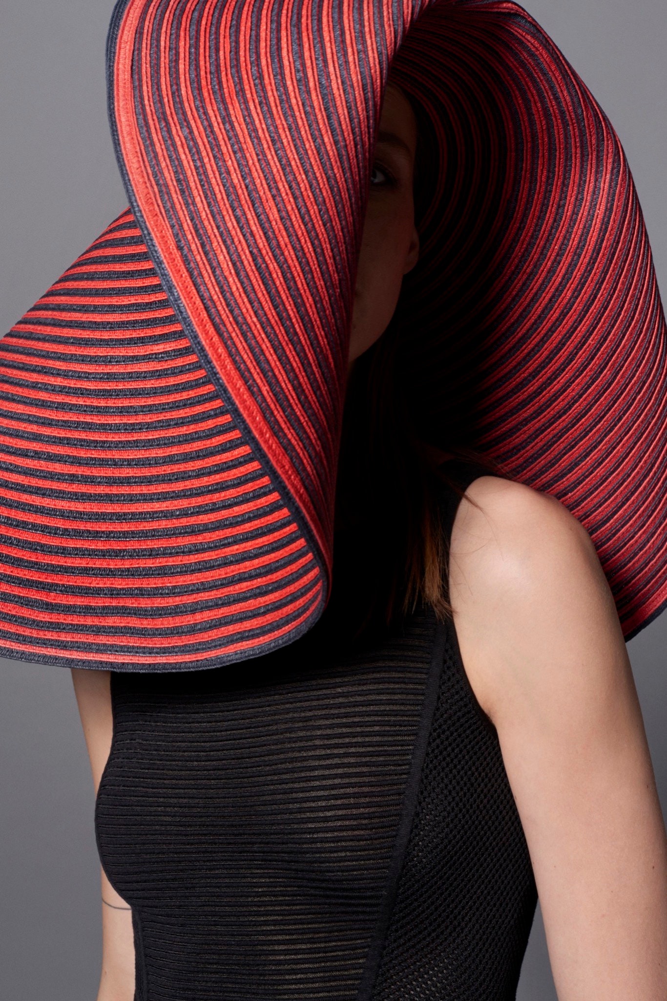 Giorgio Armani Resort 16 Look 1