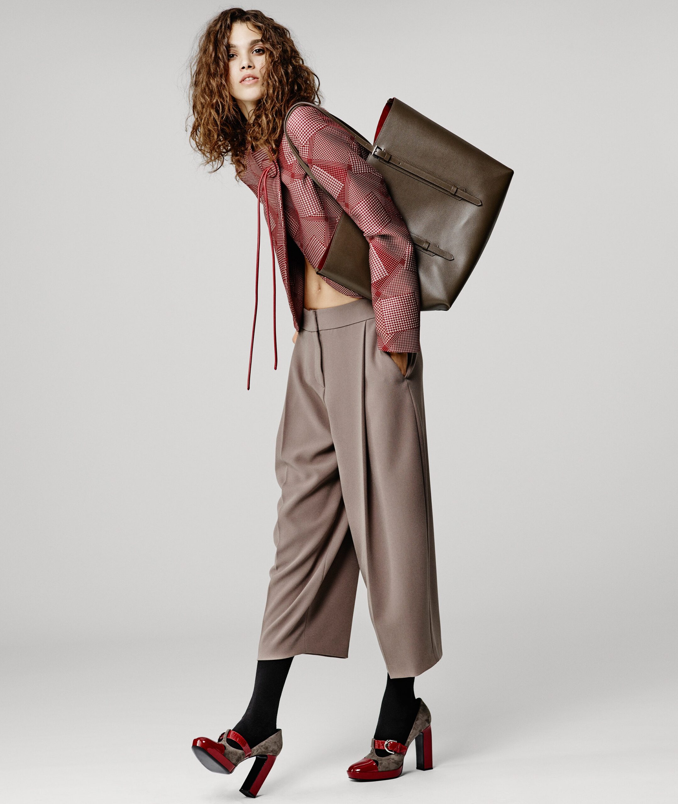Giorgio Armani F/W 16 Look 21