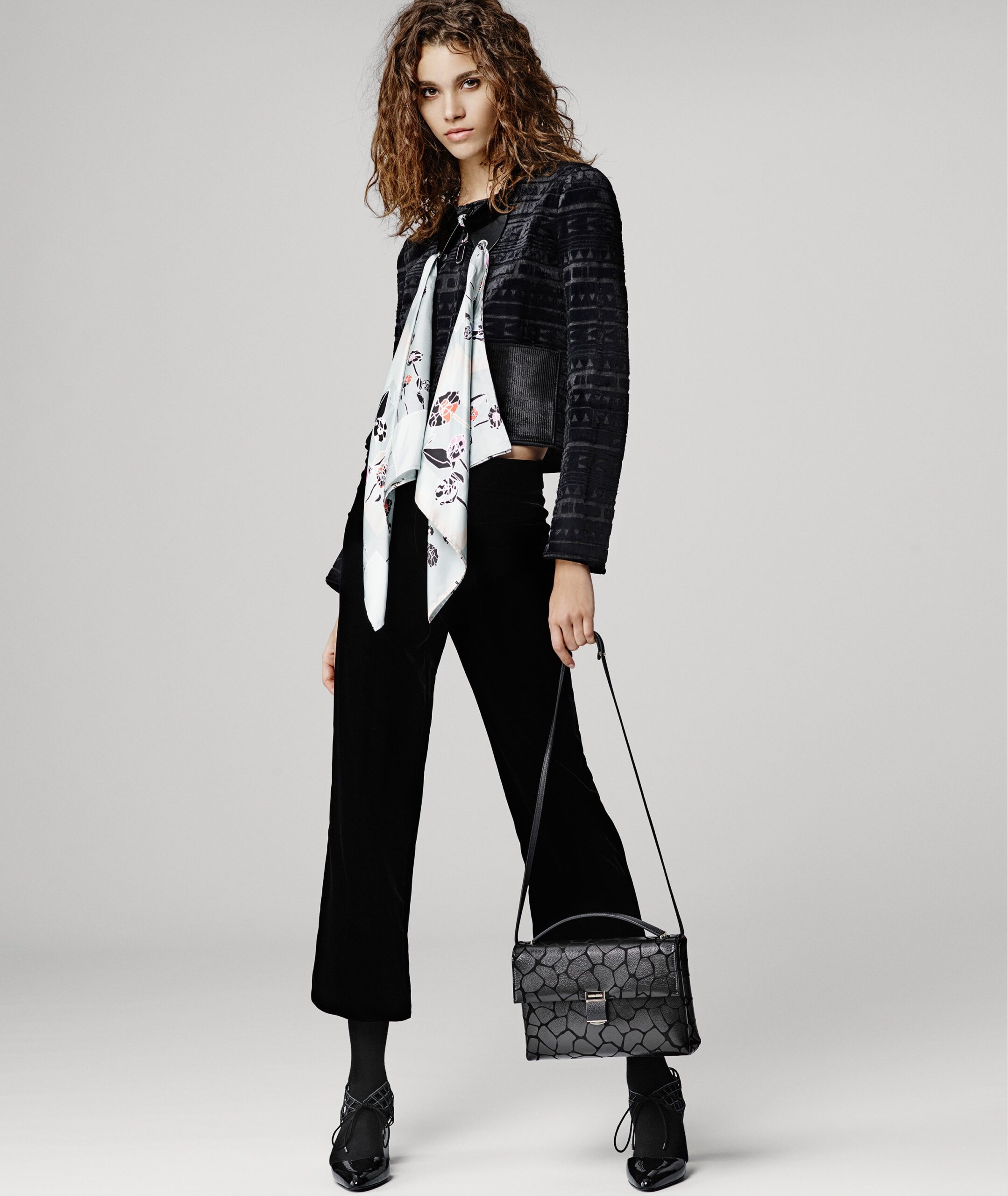 Giorgio Armani F/W 16 Look 24