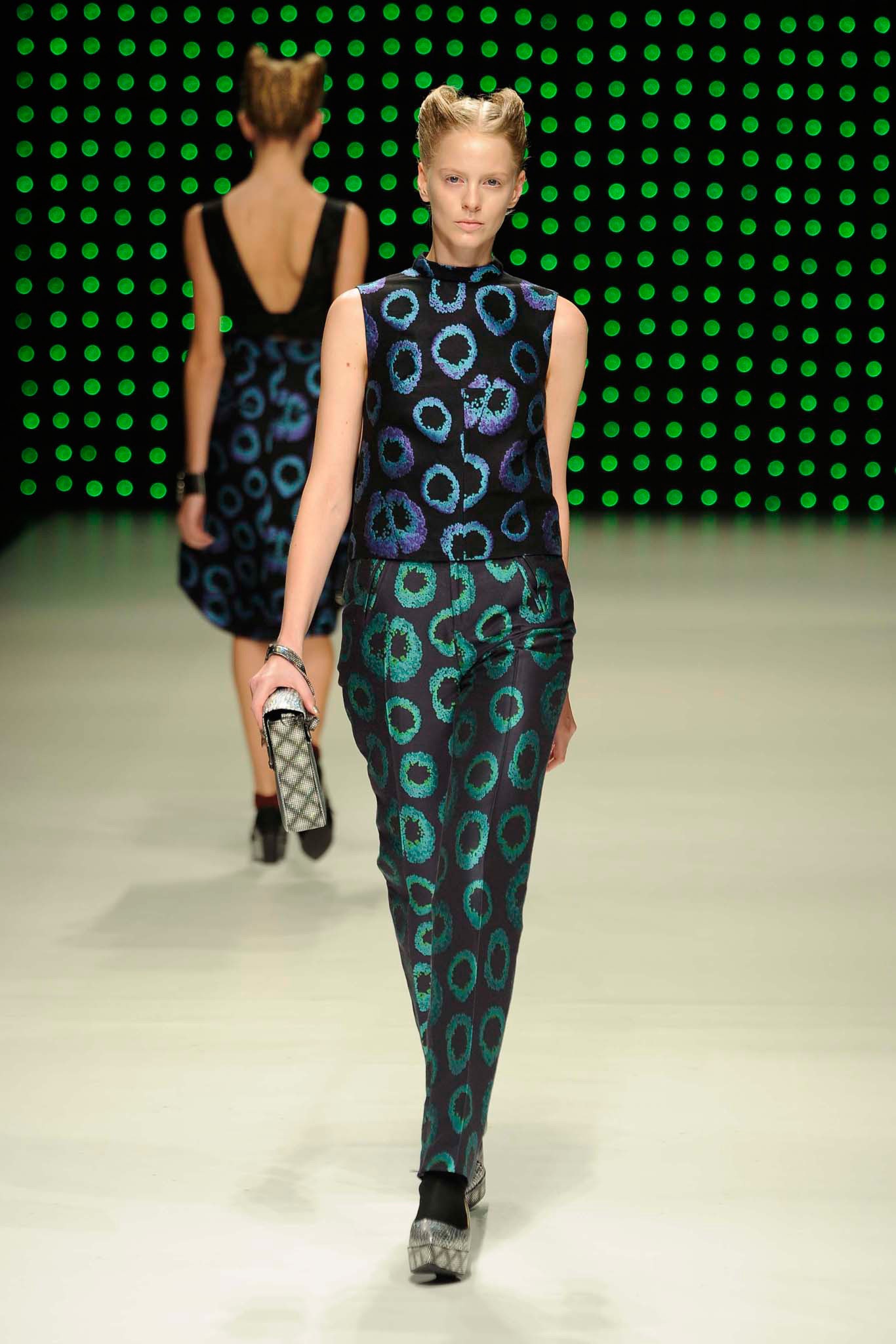 G.V.G.V. S/S 13 Look 15
