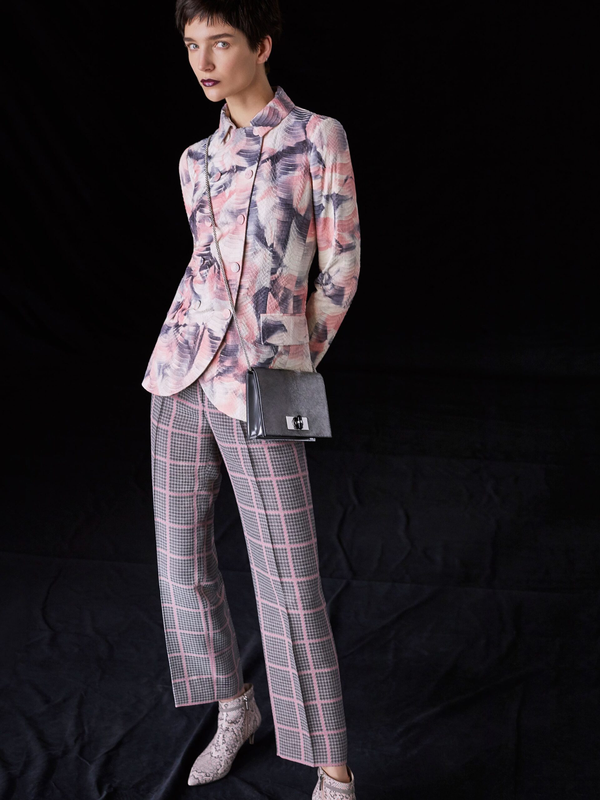 Giorgio Armani F/W 18 Look 16