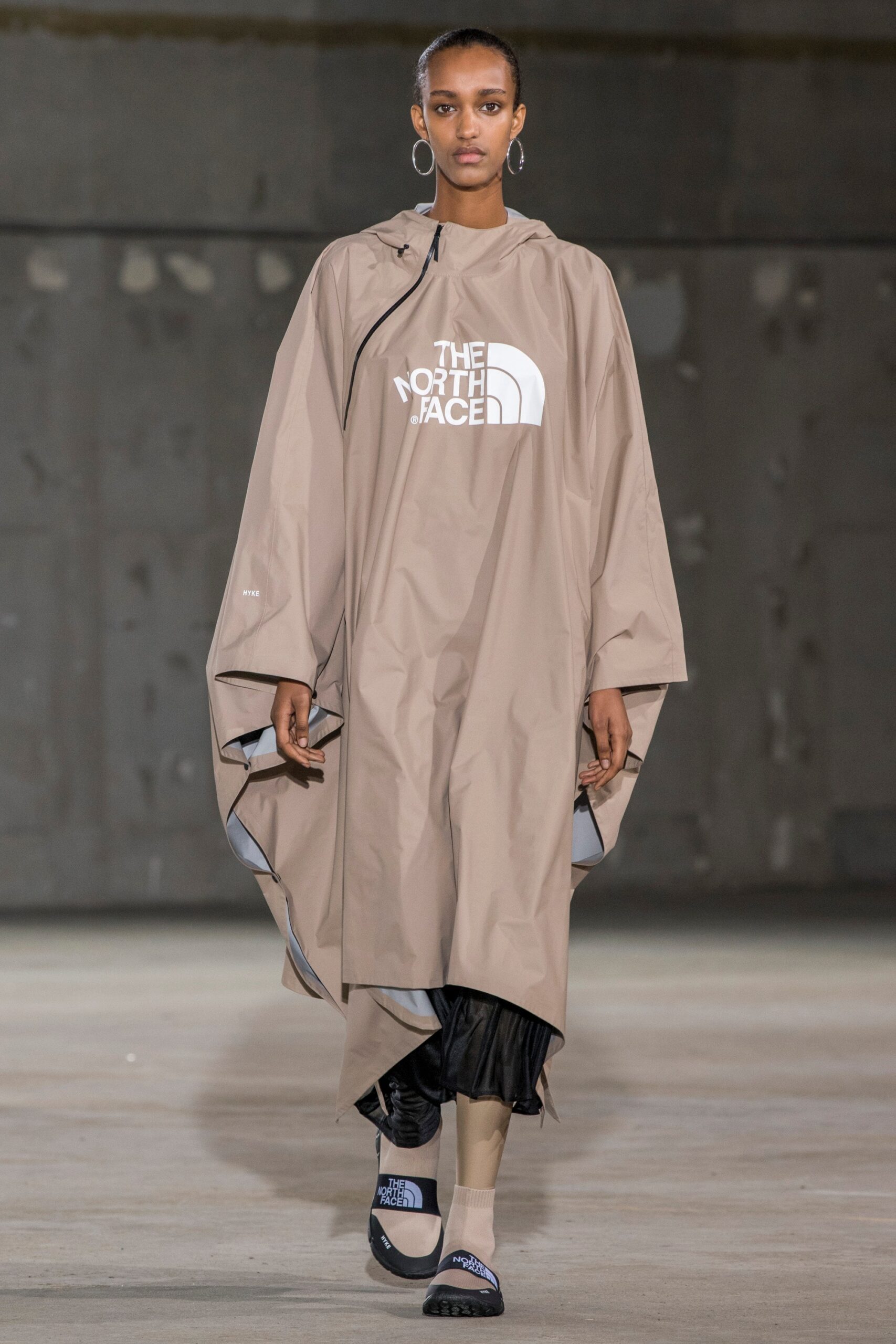 Hyke Tokyo S/S 19 Look 1