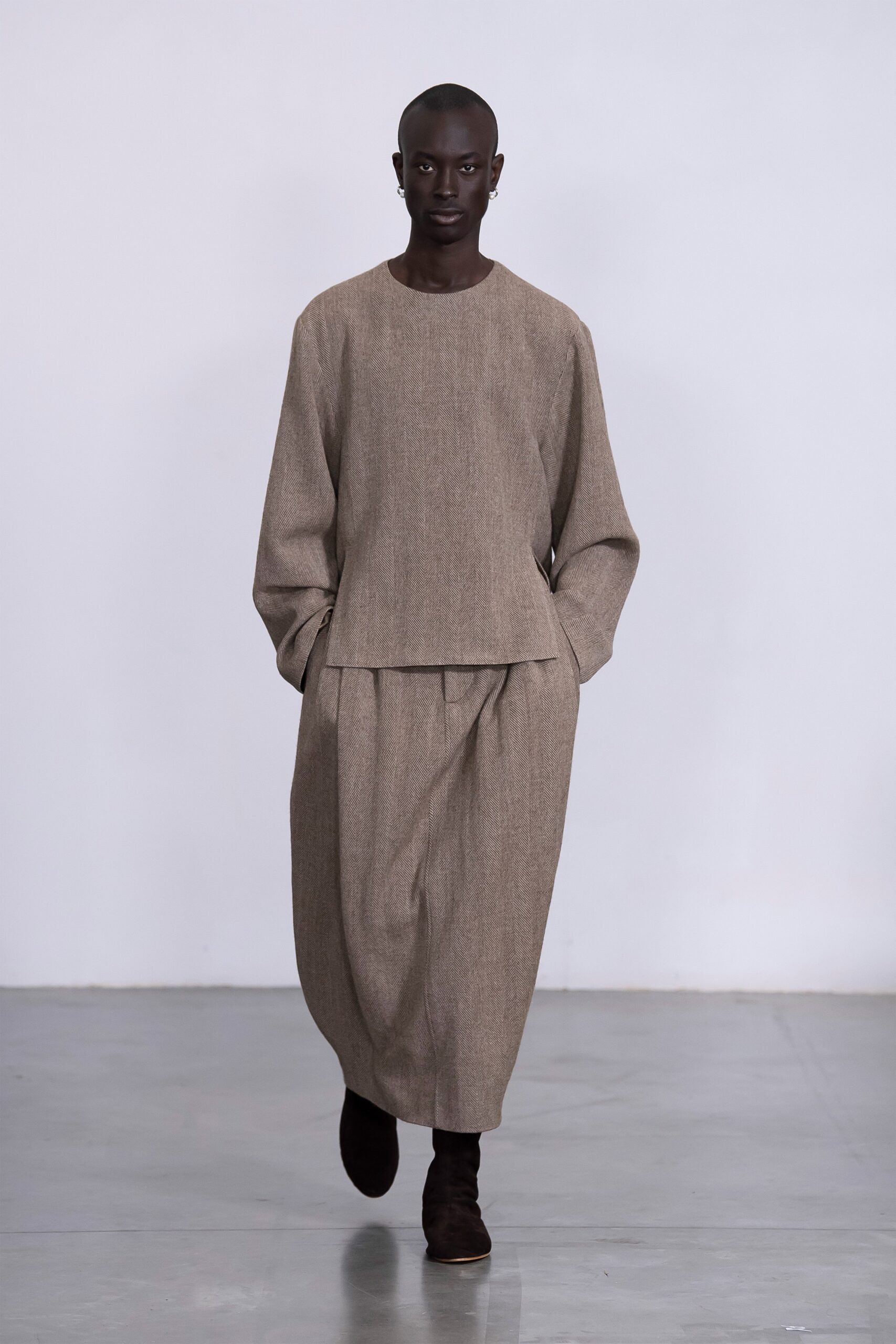 Hed Mayner F/W 20 Menswear Look 1