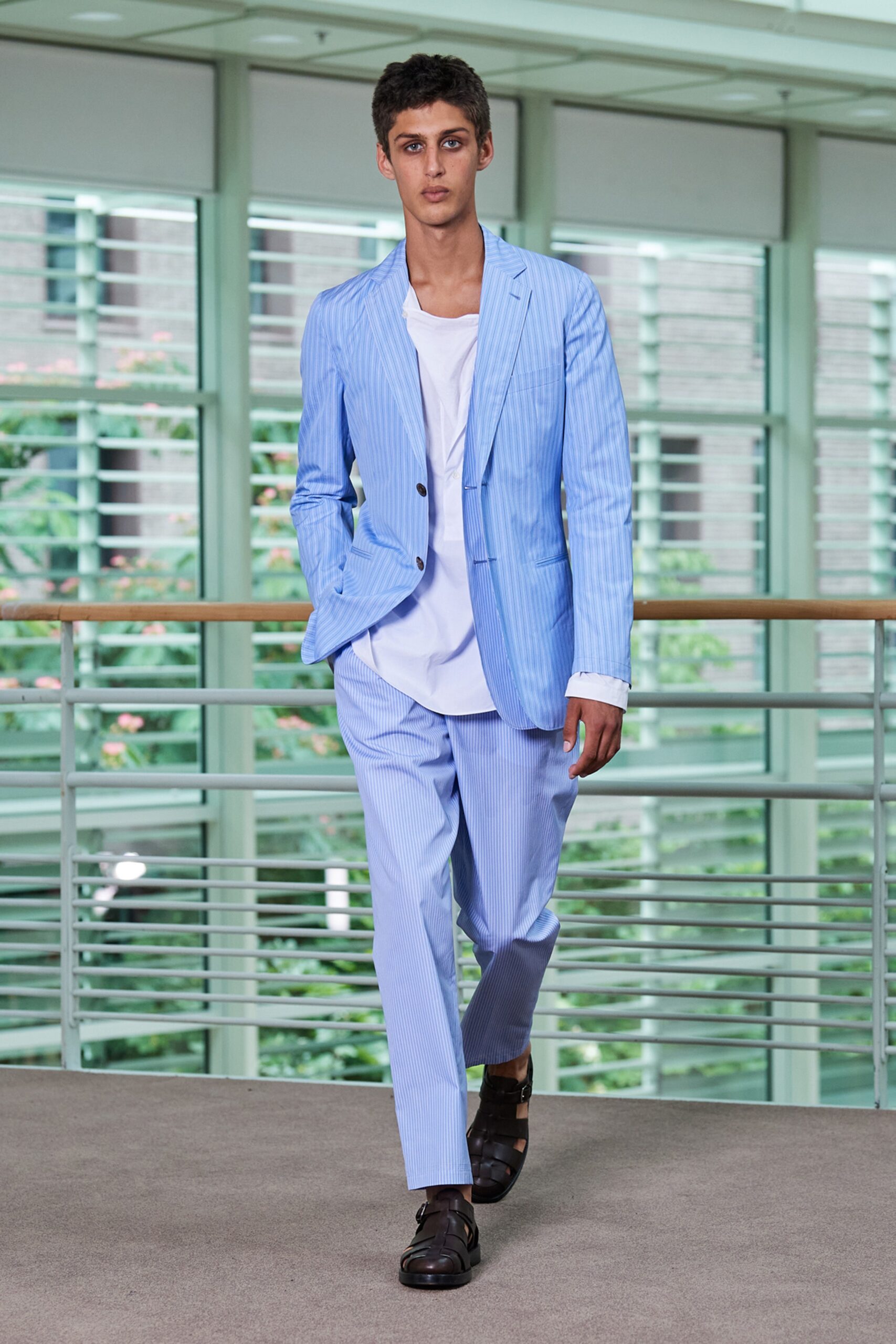 Hermès S/S 21 Menswear Look 1