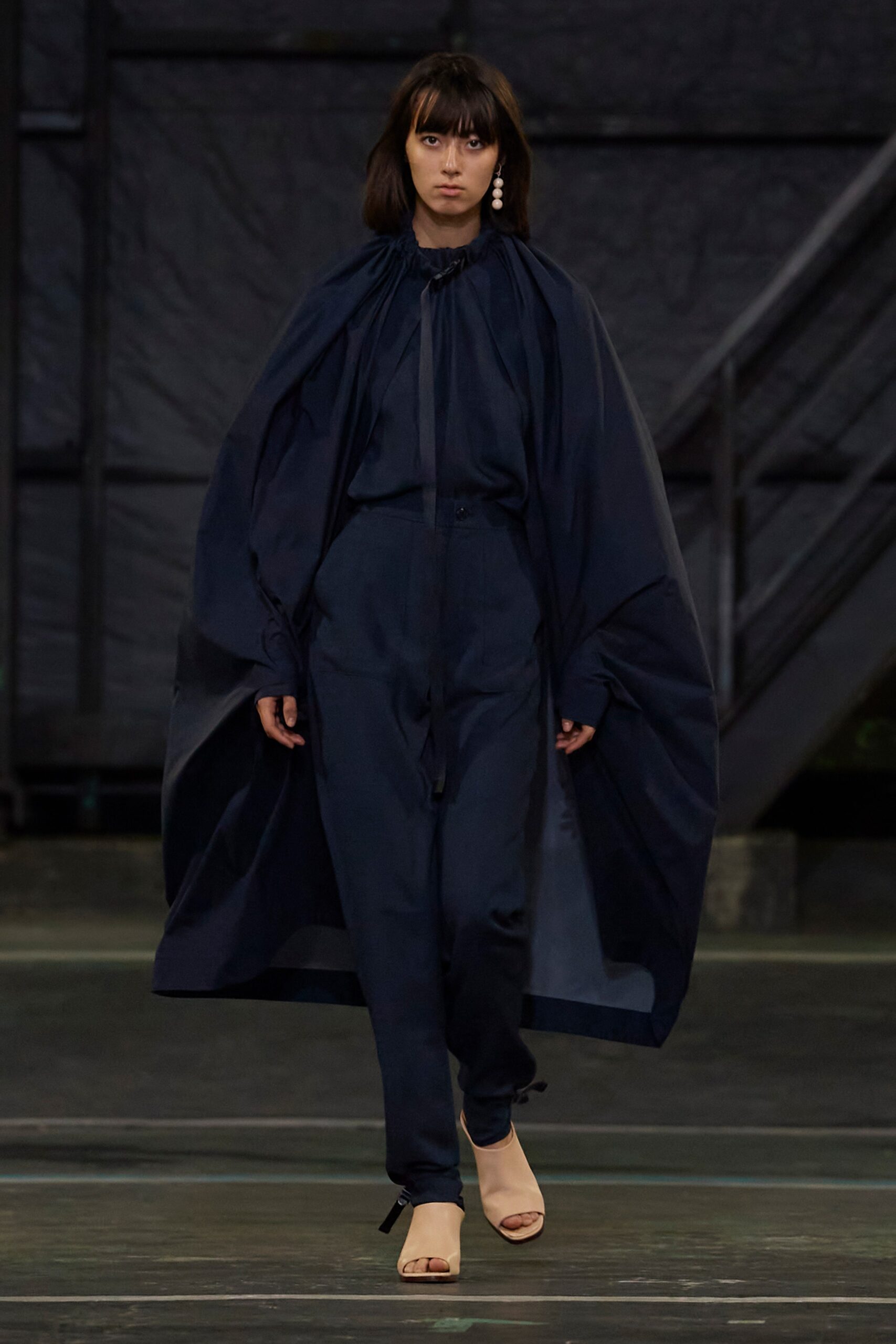 Hyke Tokyo S/S 21 Look 2