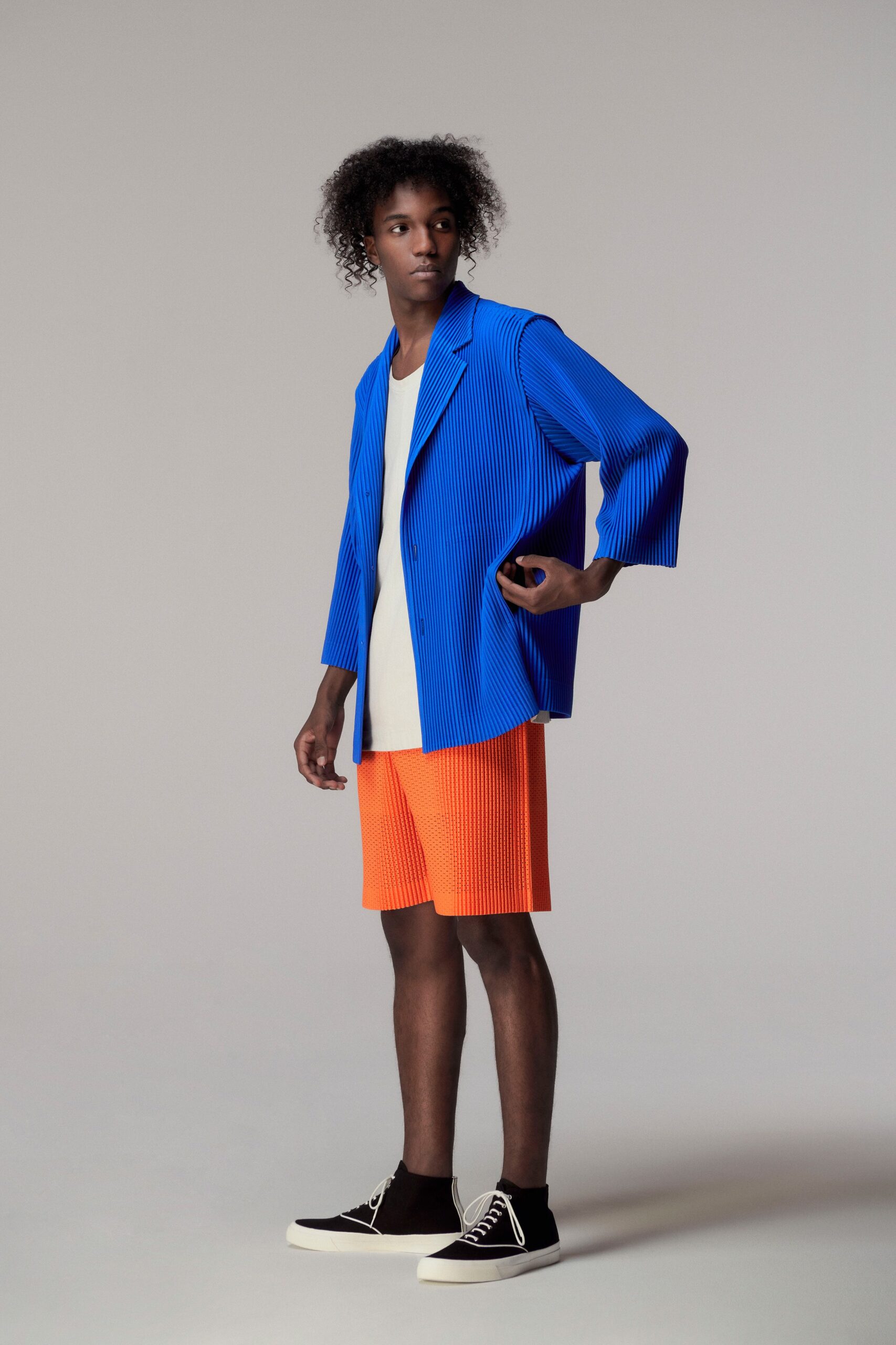 Homme Plissé Issey Miyake S/S 21 Menswear Look 2