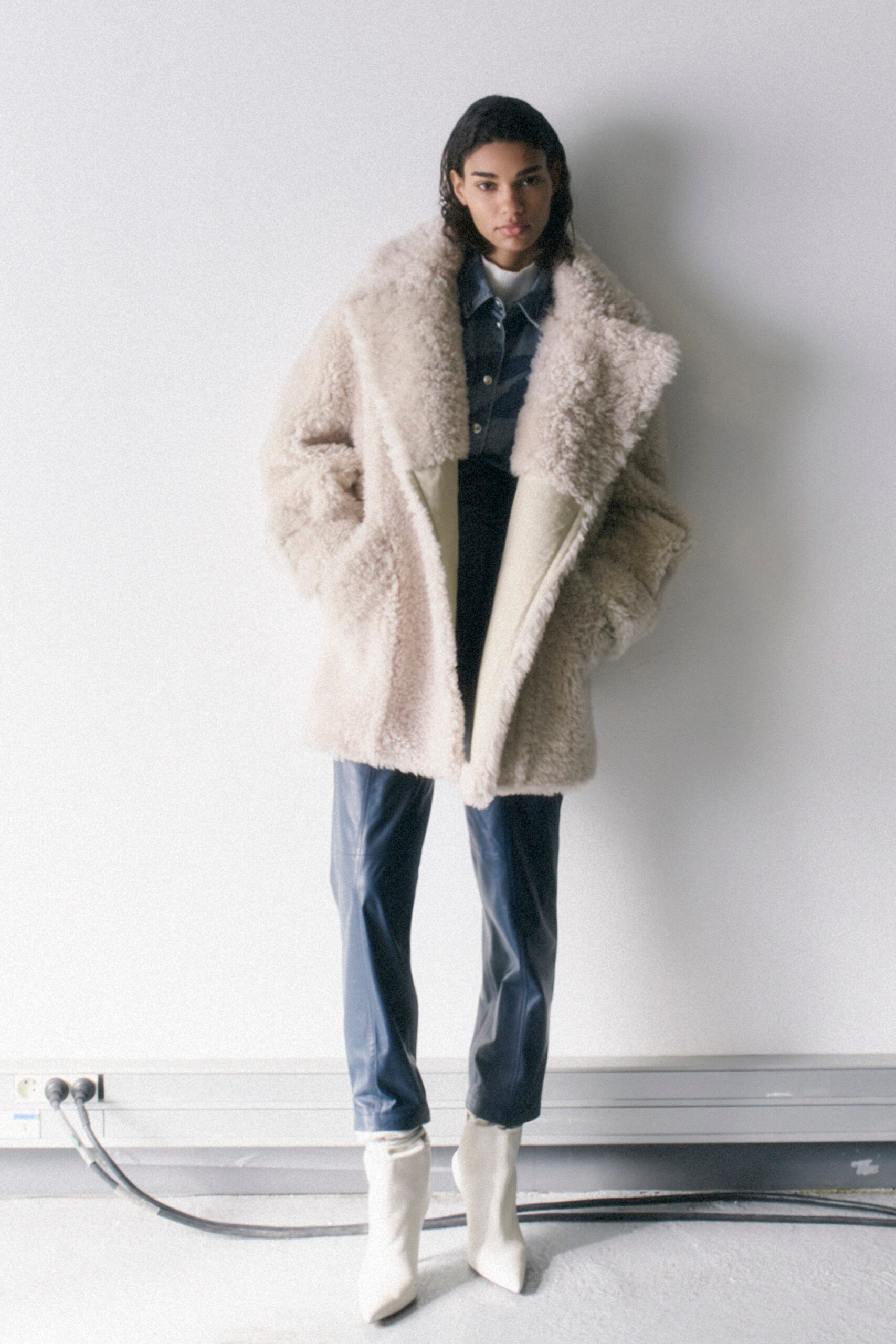 Iro F/W 22 Look 2