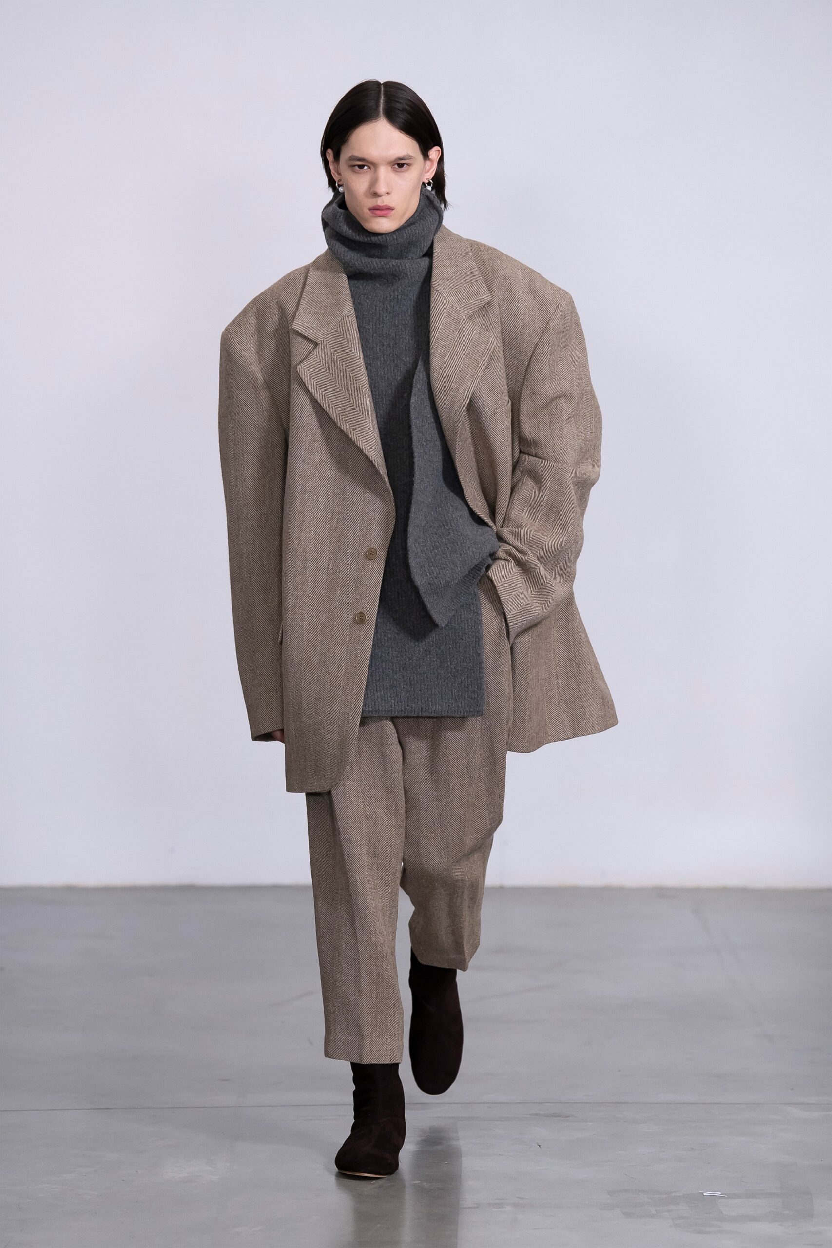 Hed Mayner F/W 20 Menswear Look 3