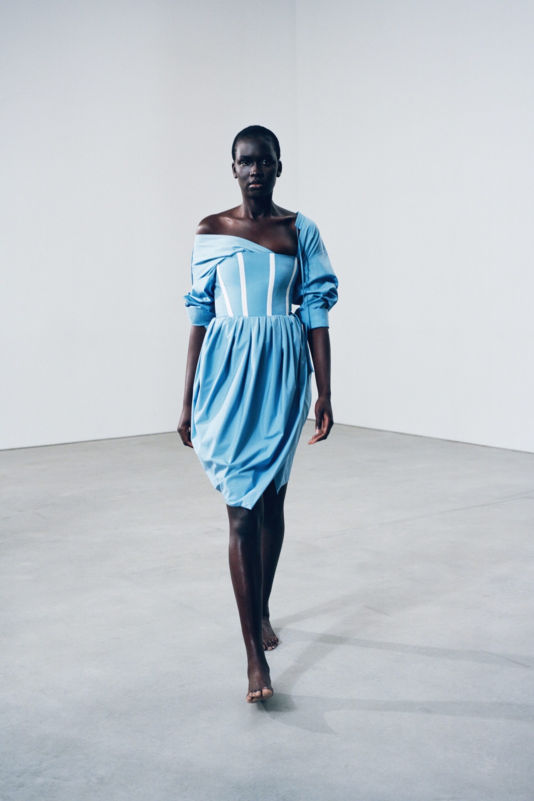 Interior S/S 22 Look 3