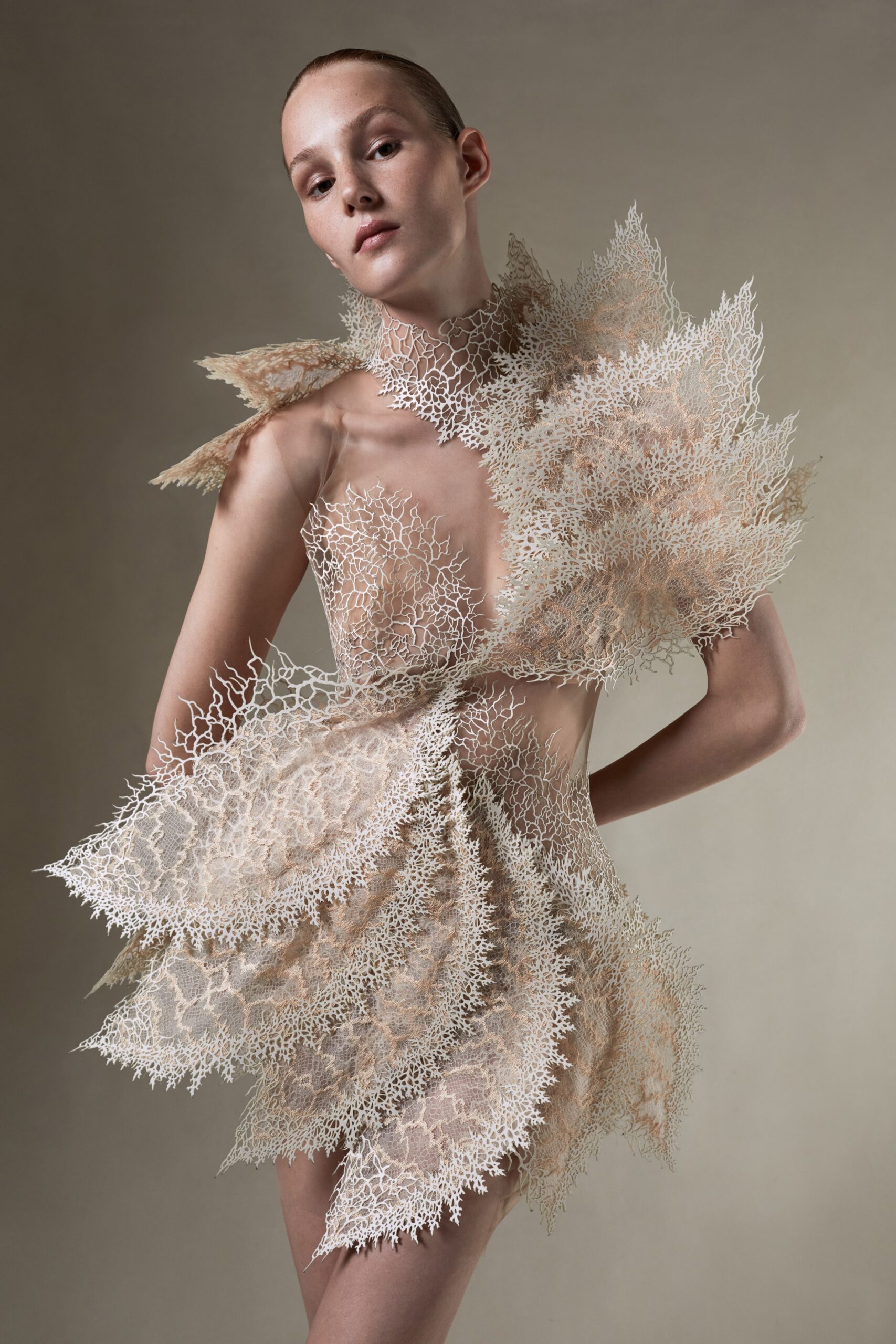 Iris van Herpen F/W 21 Couture Look 2