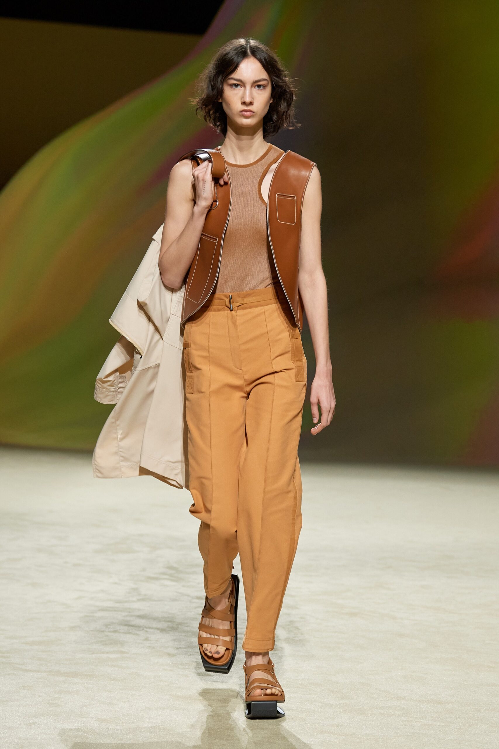 Hermès S/S 23 Look 3